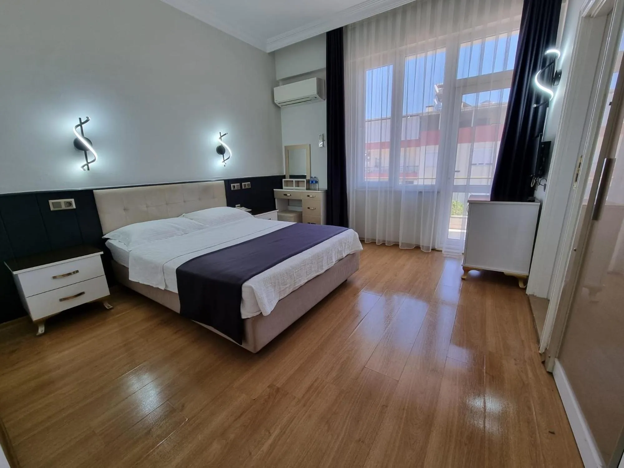 Photo of the whole room in Europa Hotel Selale