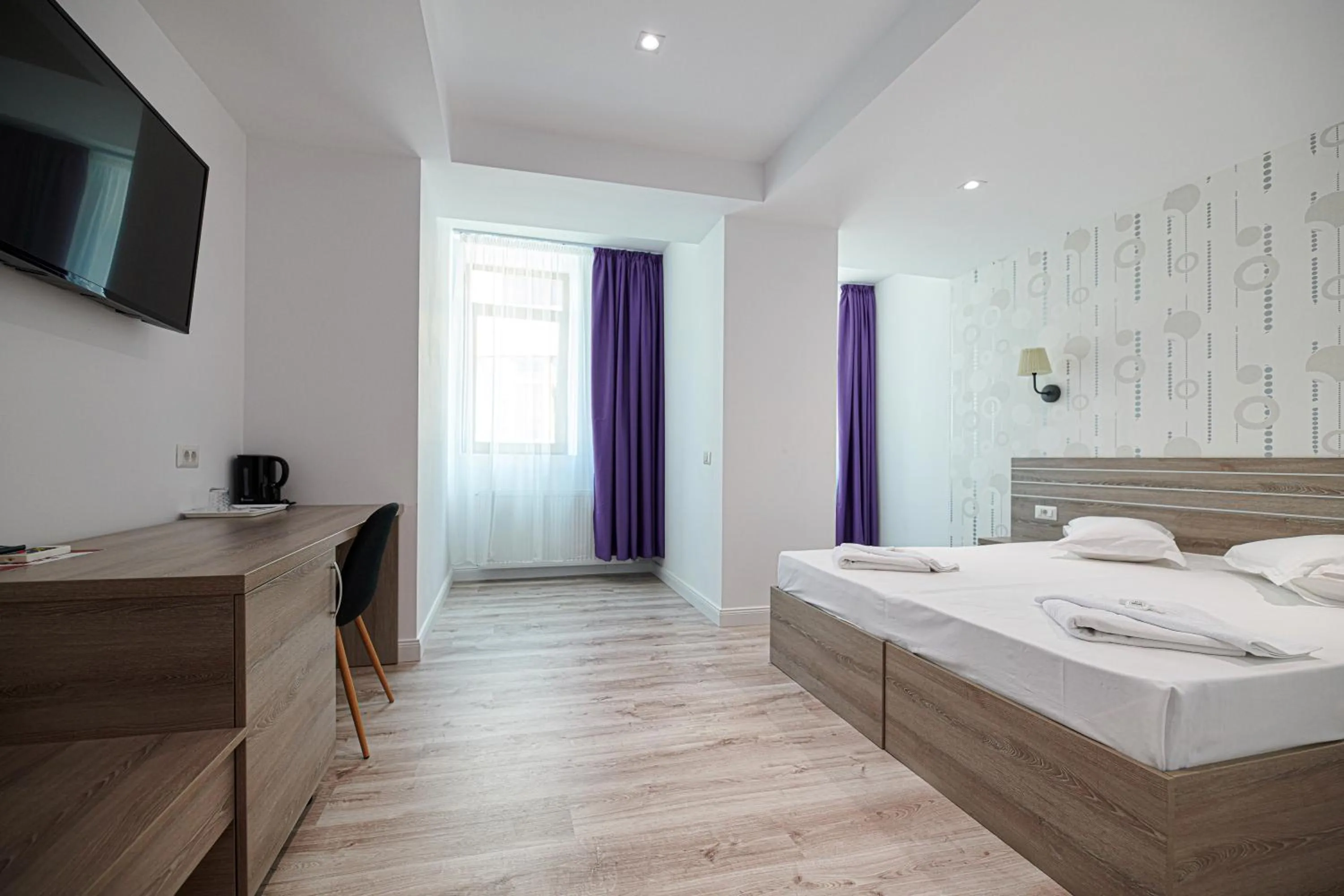 Photo of the whole room, Bed in Hotel Liad City Center