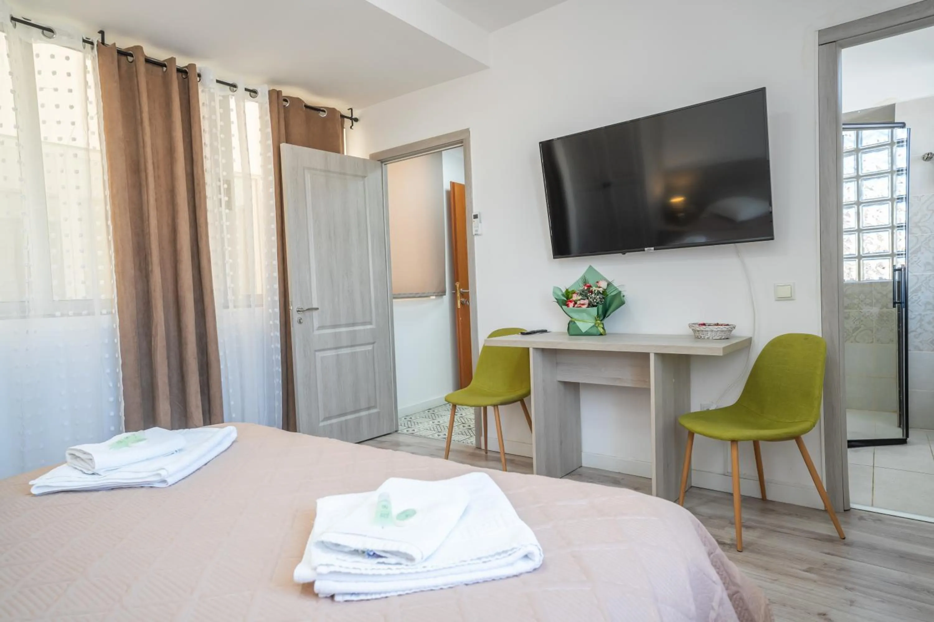 Bed in Hotel Liad City Center