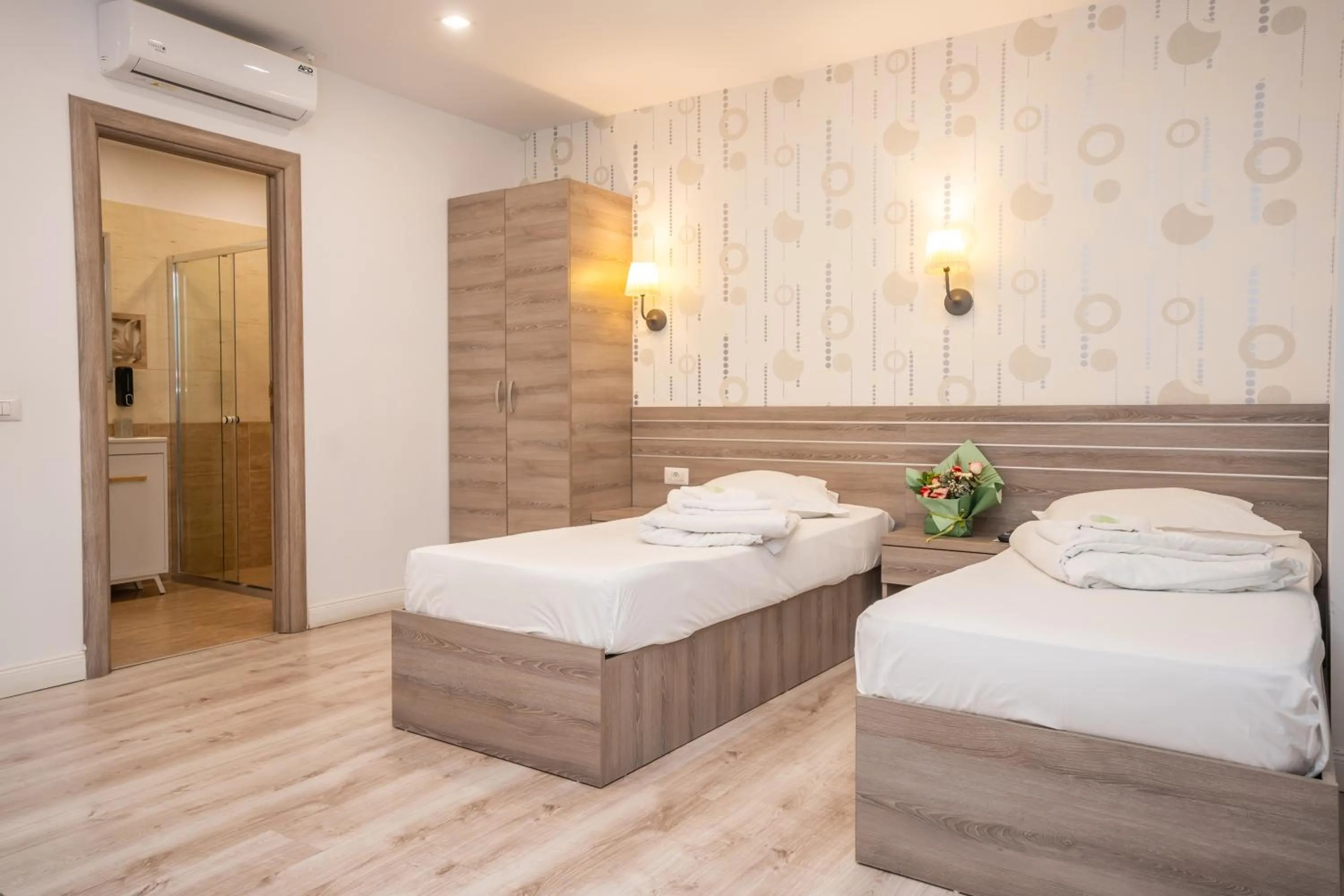 Bed in Hotel Liad City Center