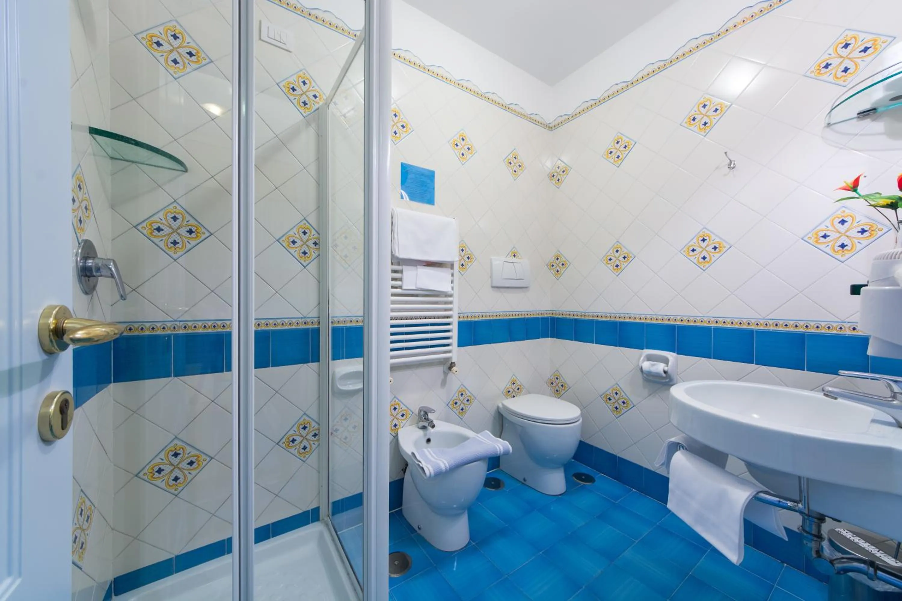 Bathroom in Meublè Casa Mannini Rooms