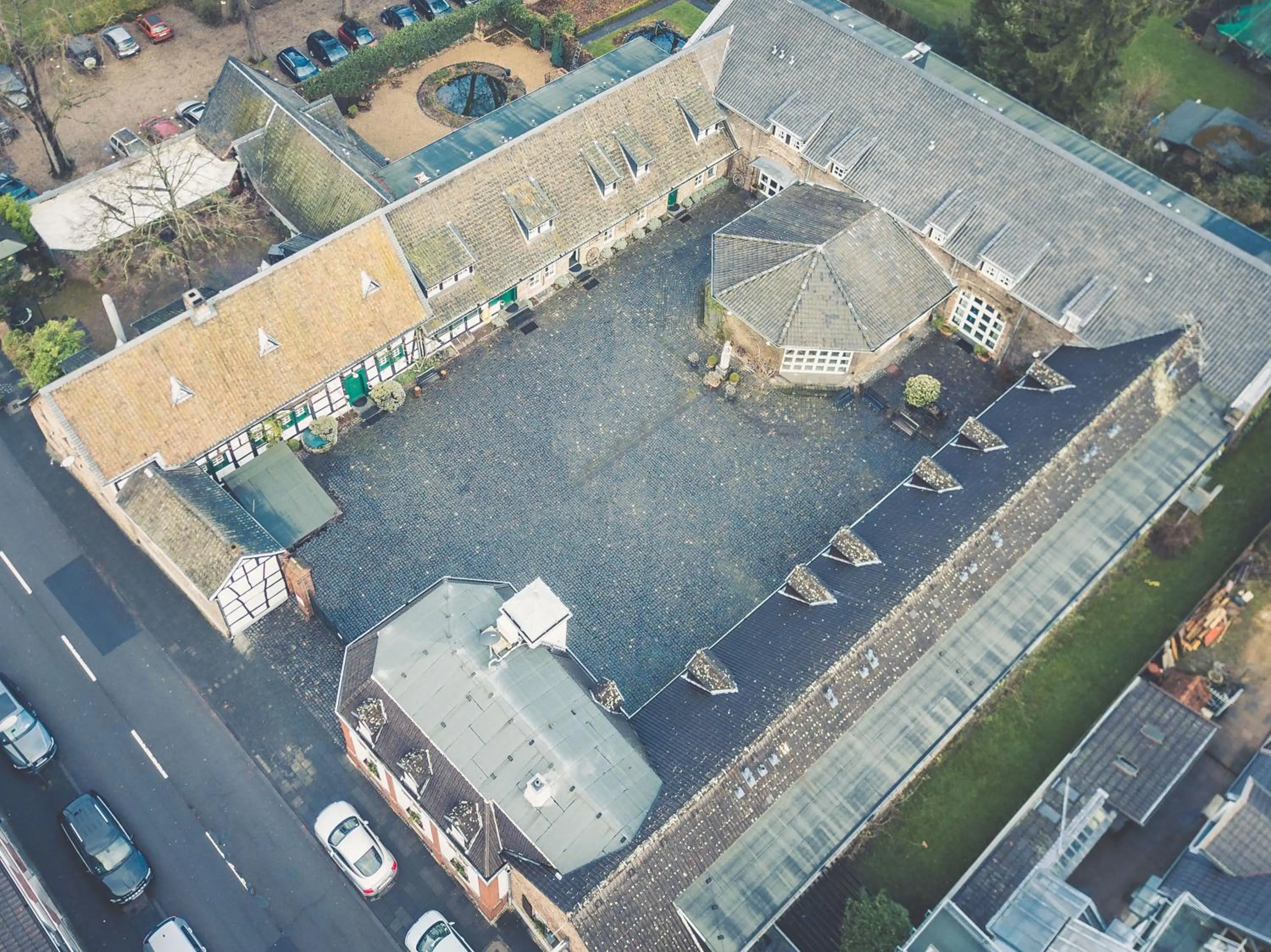 Property building in Falderhof