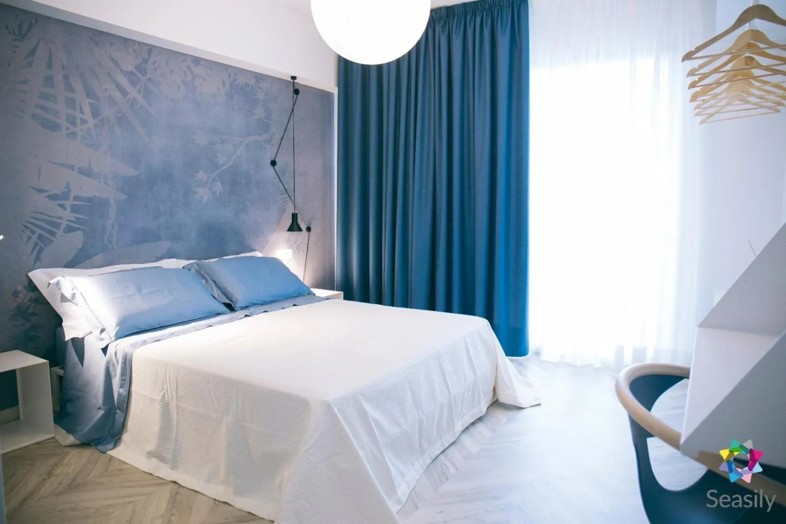 Photo of the whole room in Seasily - B&B yourself