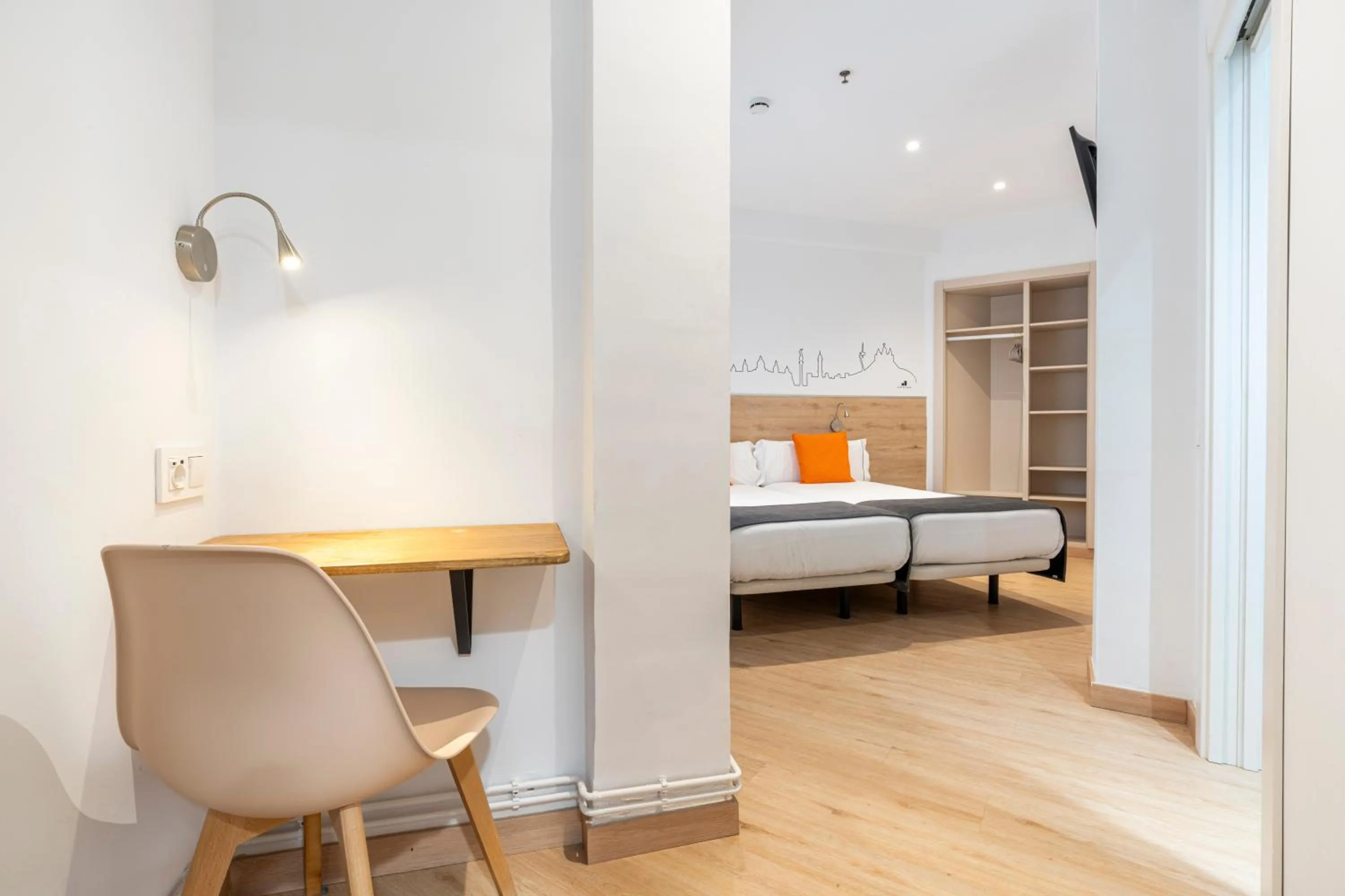 Photo of the whole room, Bed in Hostal Sans