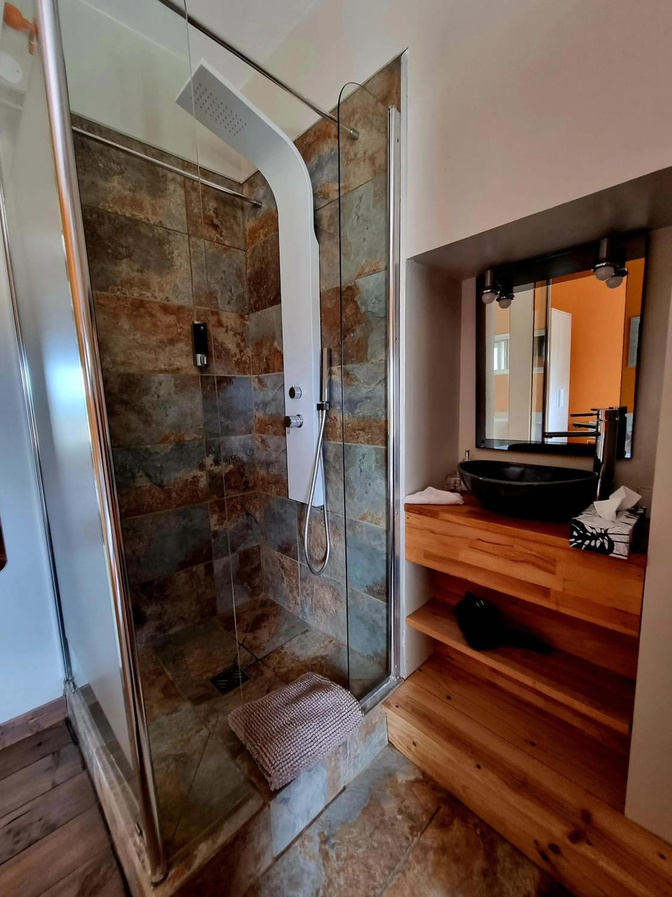 Bathroom in Villa Alyzea