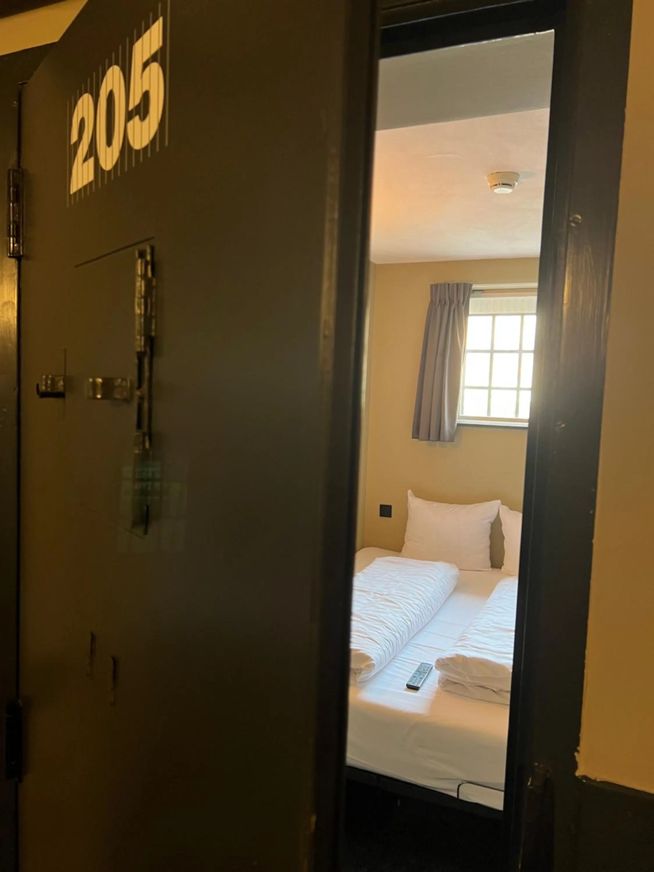 Bed in Hotel Oostereiland