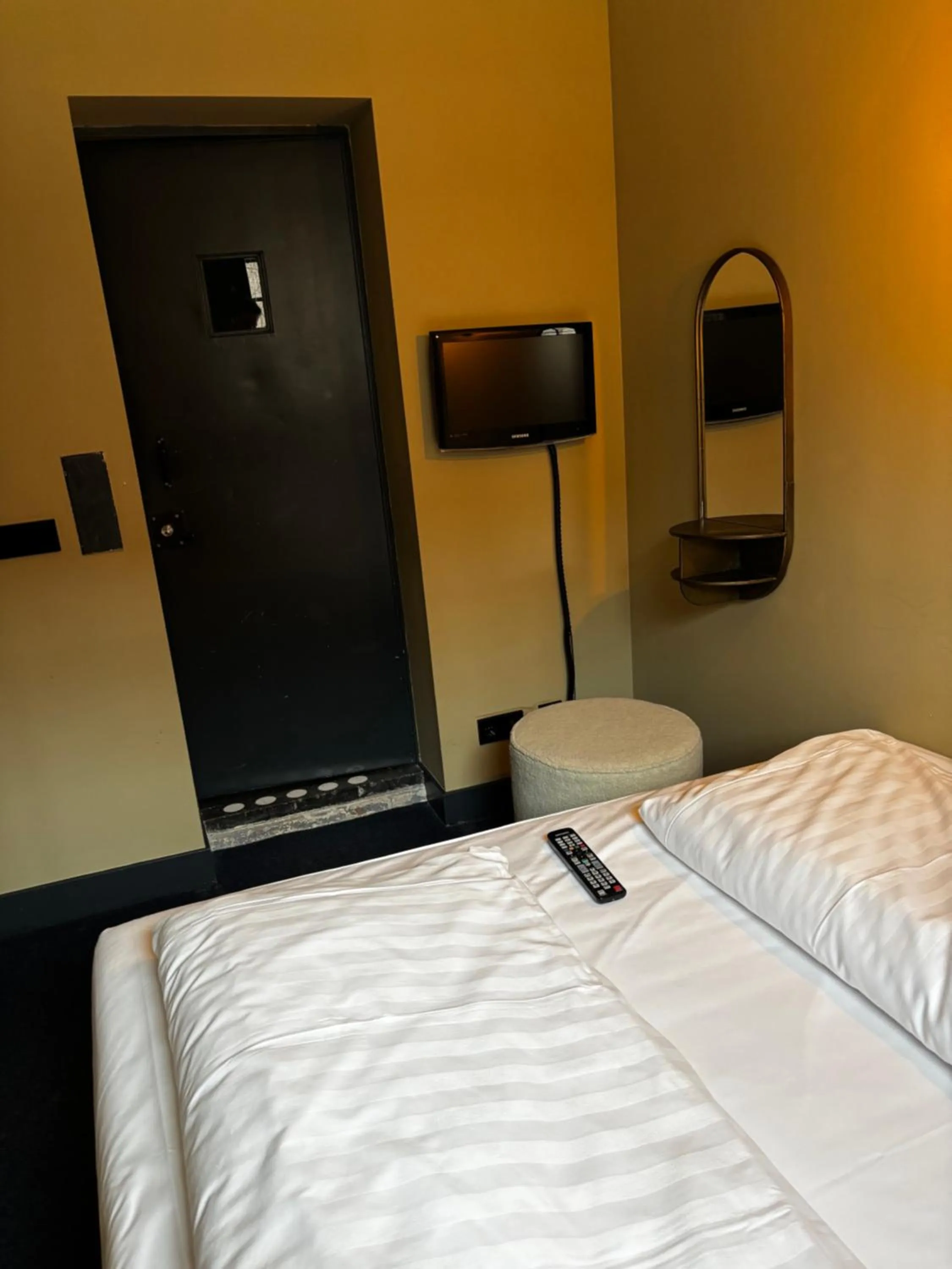 Bed in Hotel Oostereiland