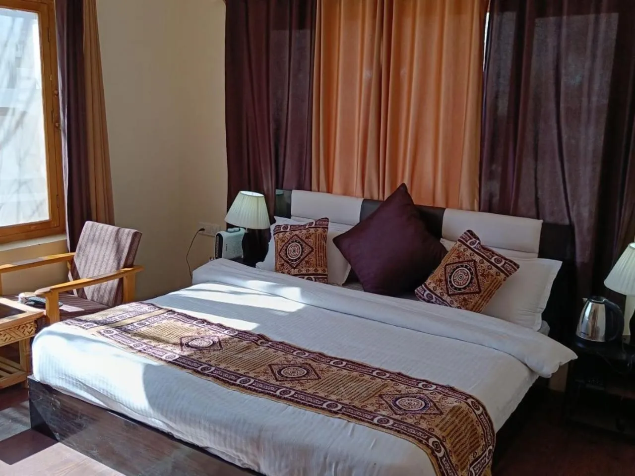 Bedroom in Glacier View Guest House