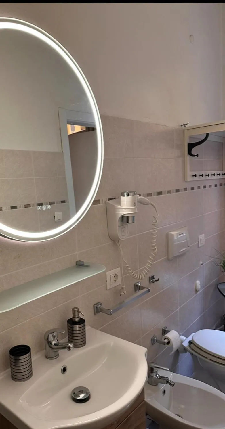 Rigoletto Rental Rooms