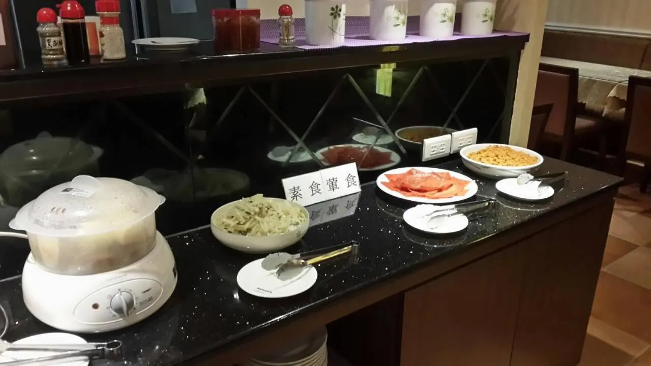 Chateau Motel & Spa (Daliao)