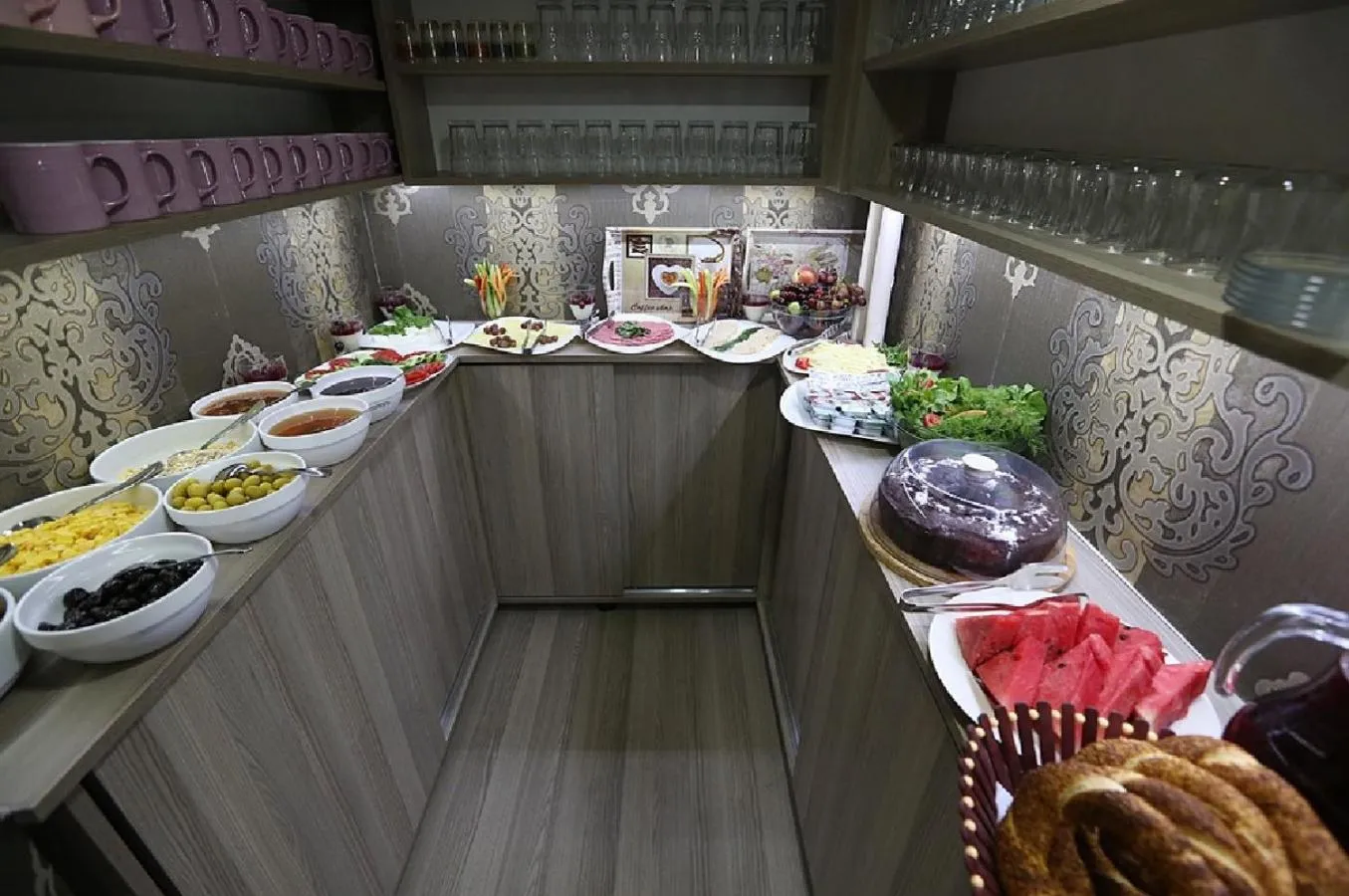 Breakfast in Maxwell Hotel