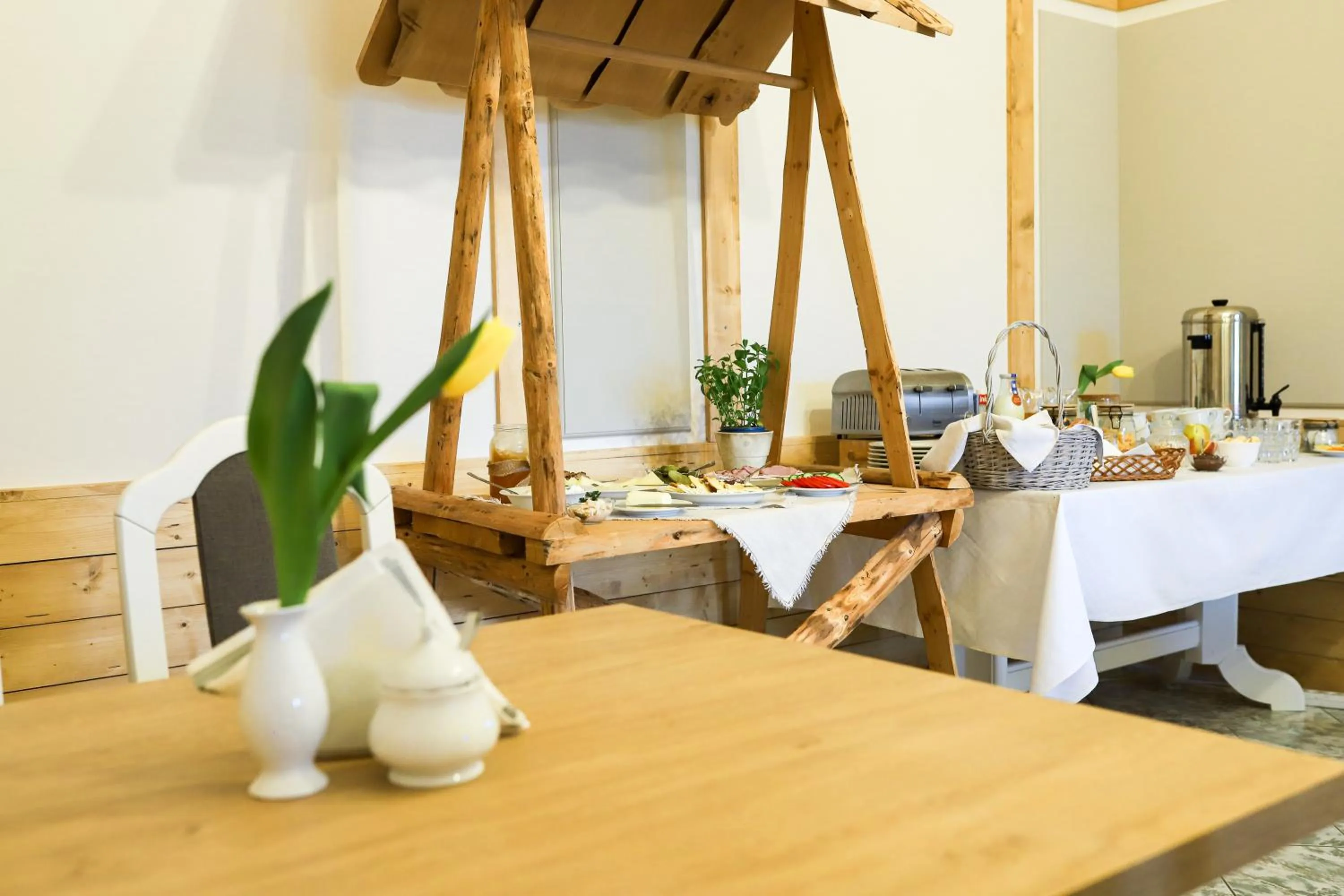 Breakfast, Restaurant/Places to Eat in Hotel Wysoka