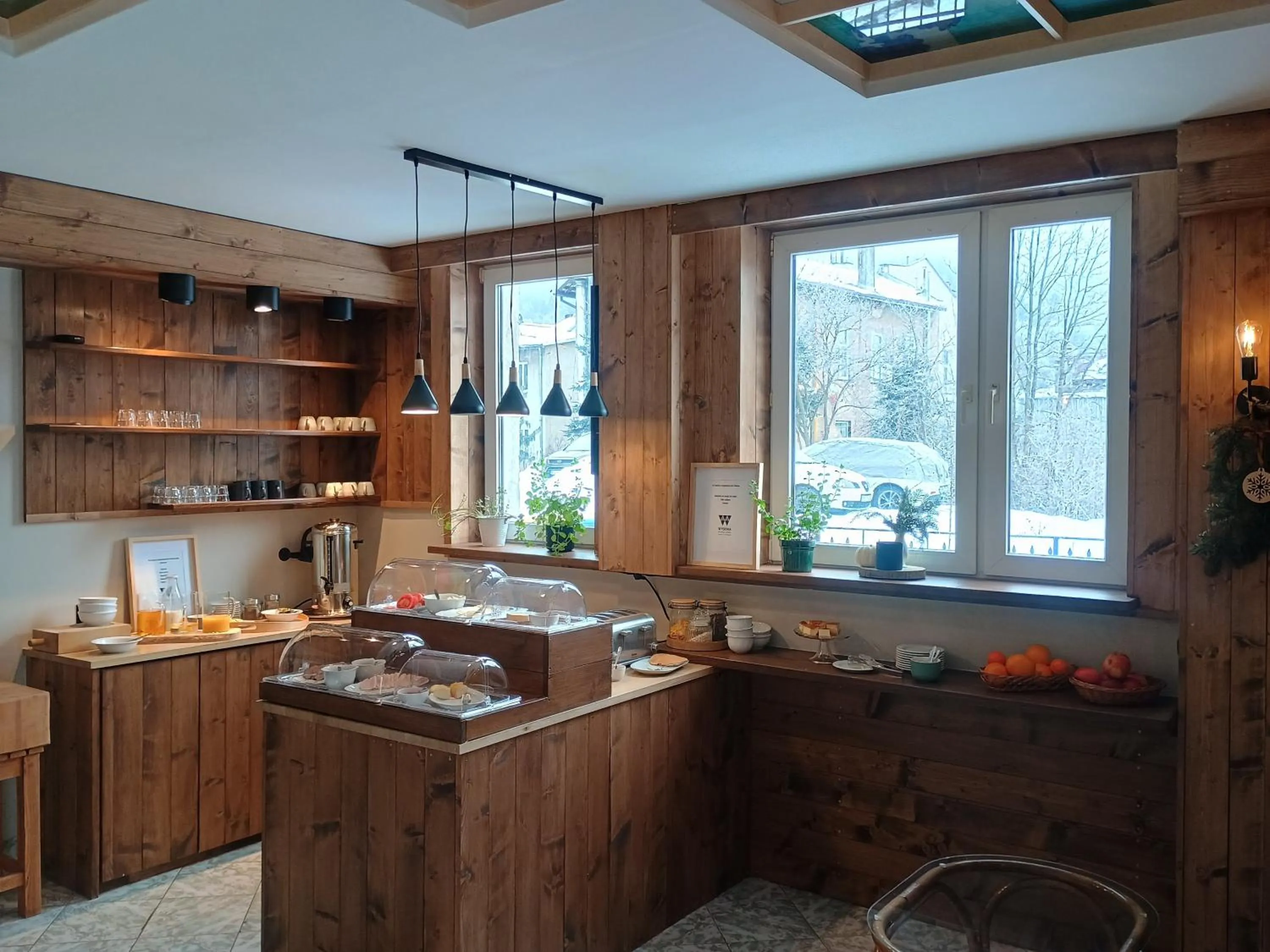 Breakfast in Wysoka noclegi ze śniadaniem