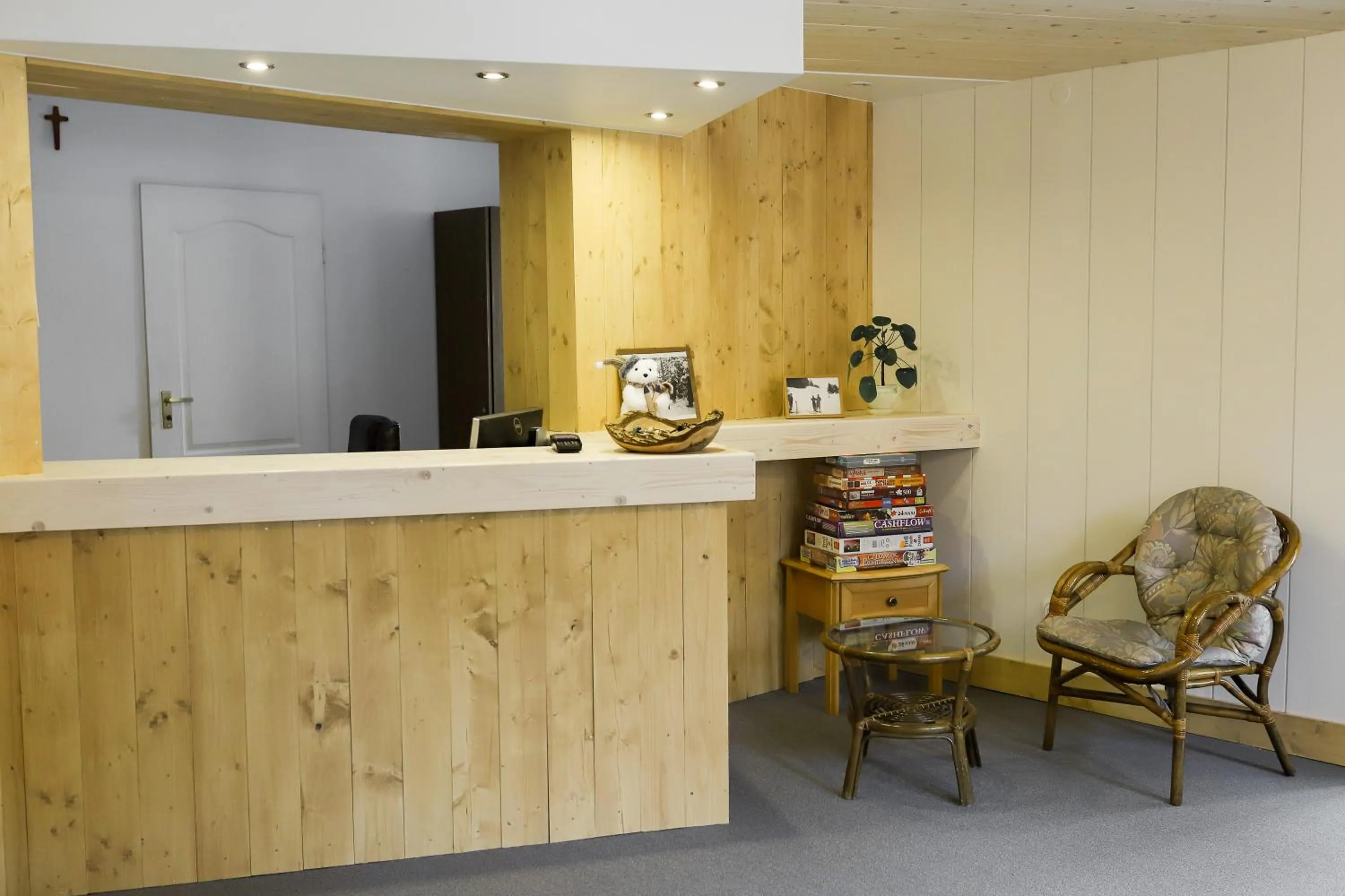 Lobby or reception in Wysoka noclegi ze śniadaniem