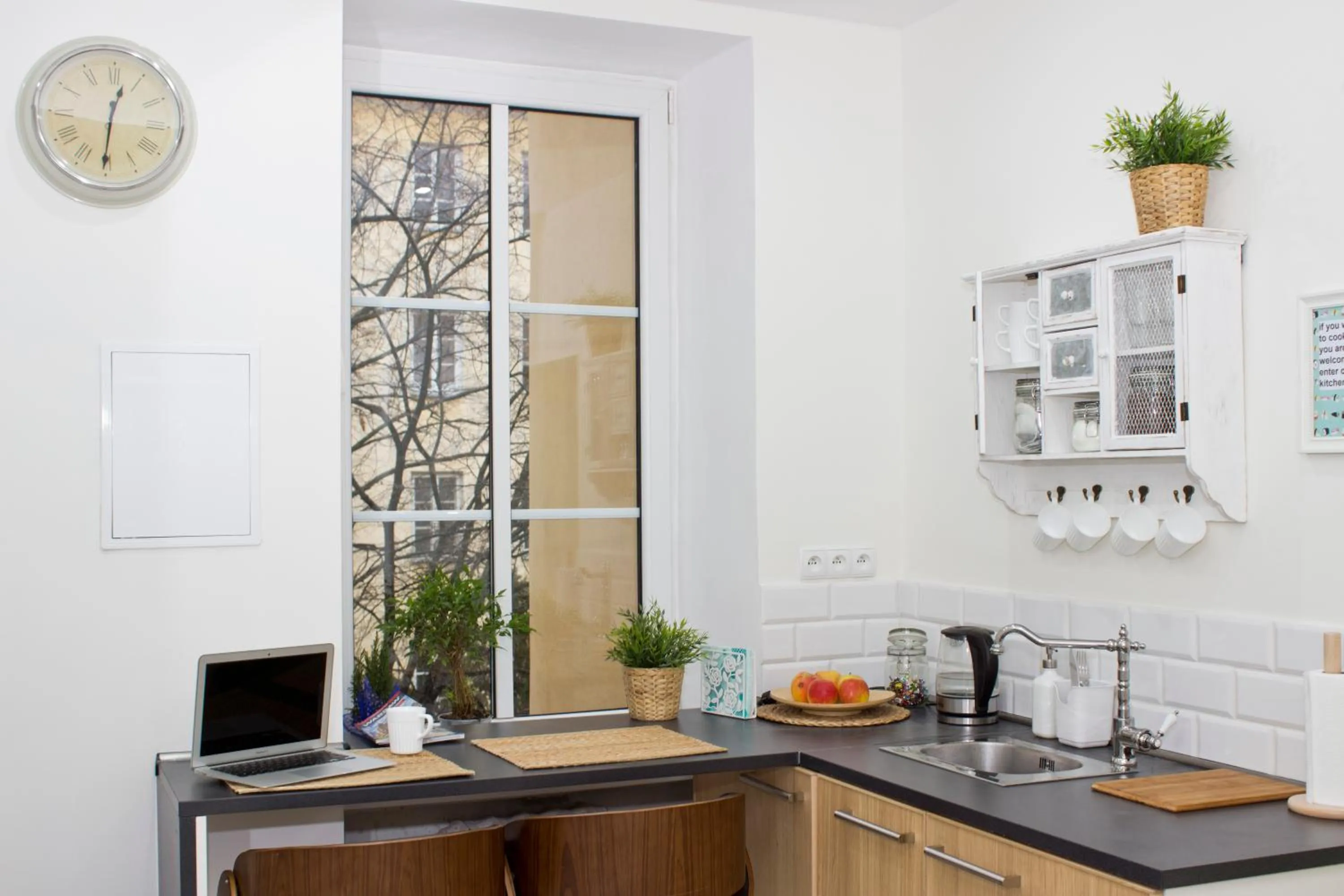 Communal kitchen in Chillout Hostel