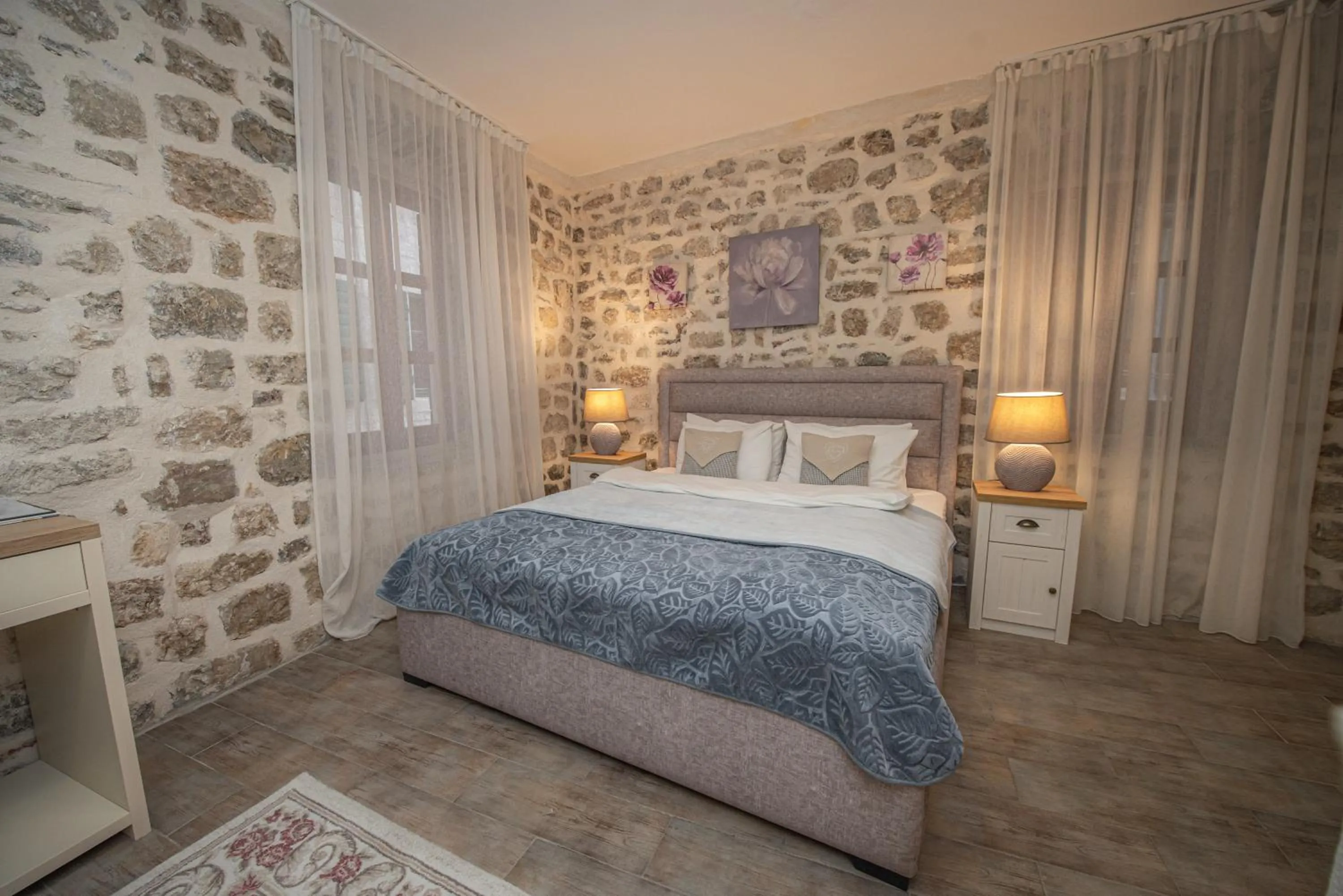 Bed in Antika Guesthouse