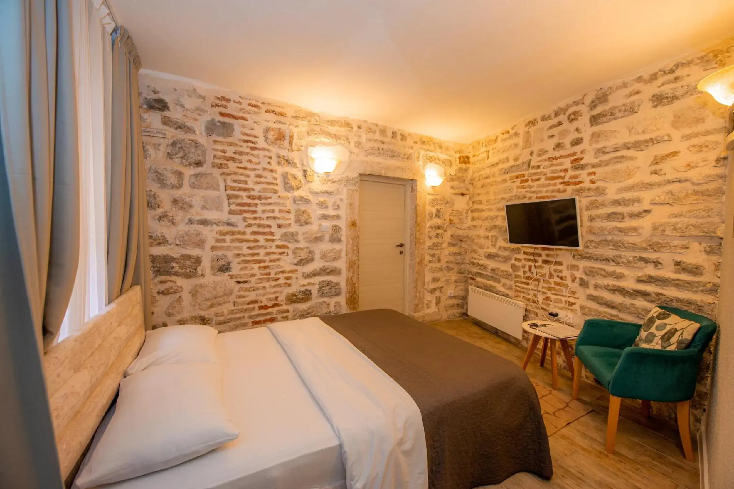 Double Room in Antika Guesthouse Double Room in Antika Guesthouse