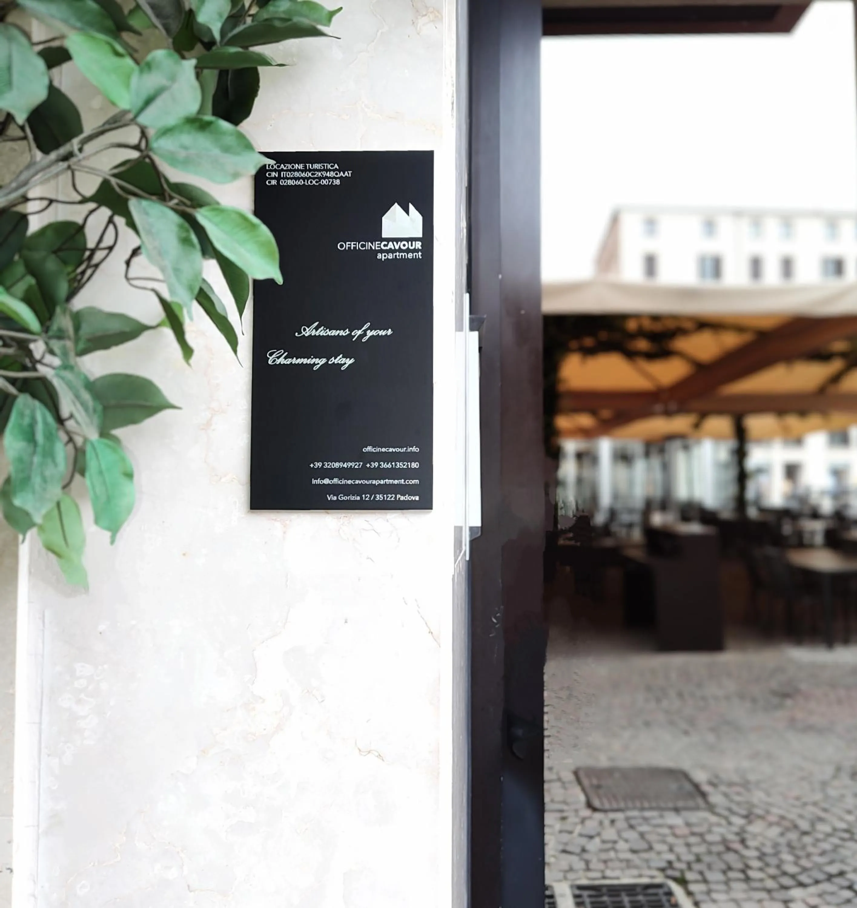 OFFICINE CAVOUR Piazza Cavour