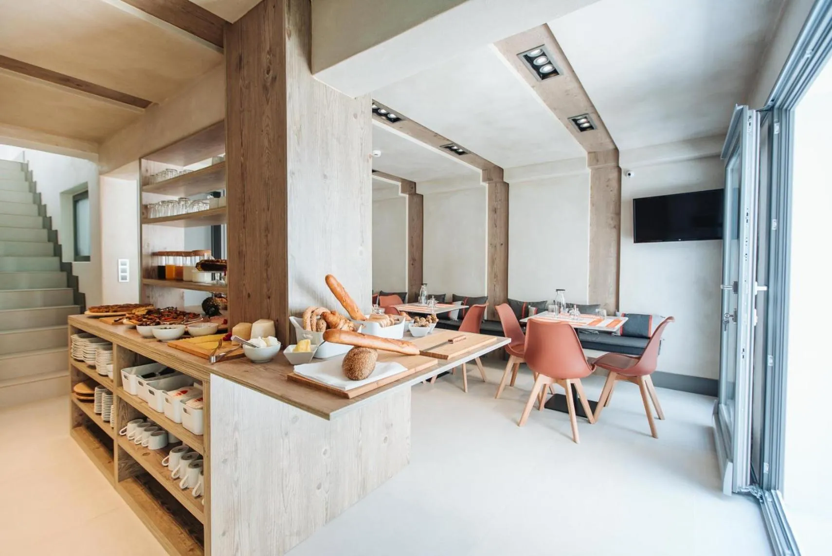 Restaurant/places to eat in Sandom