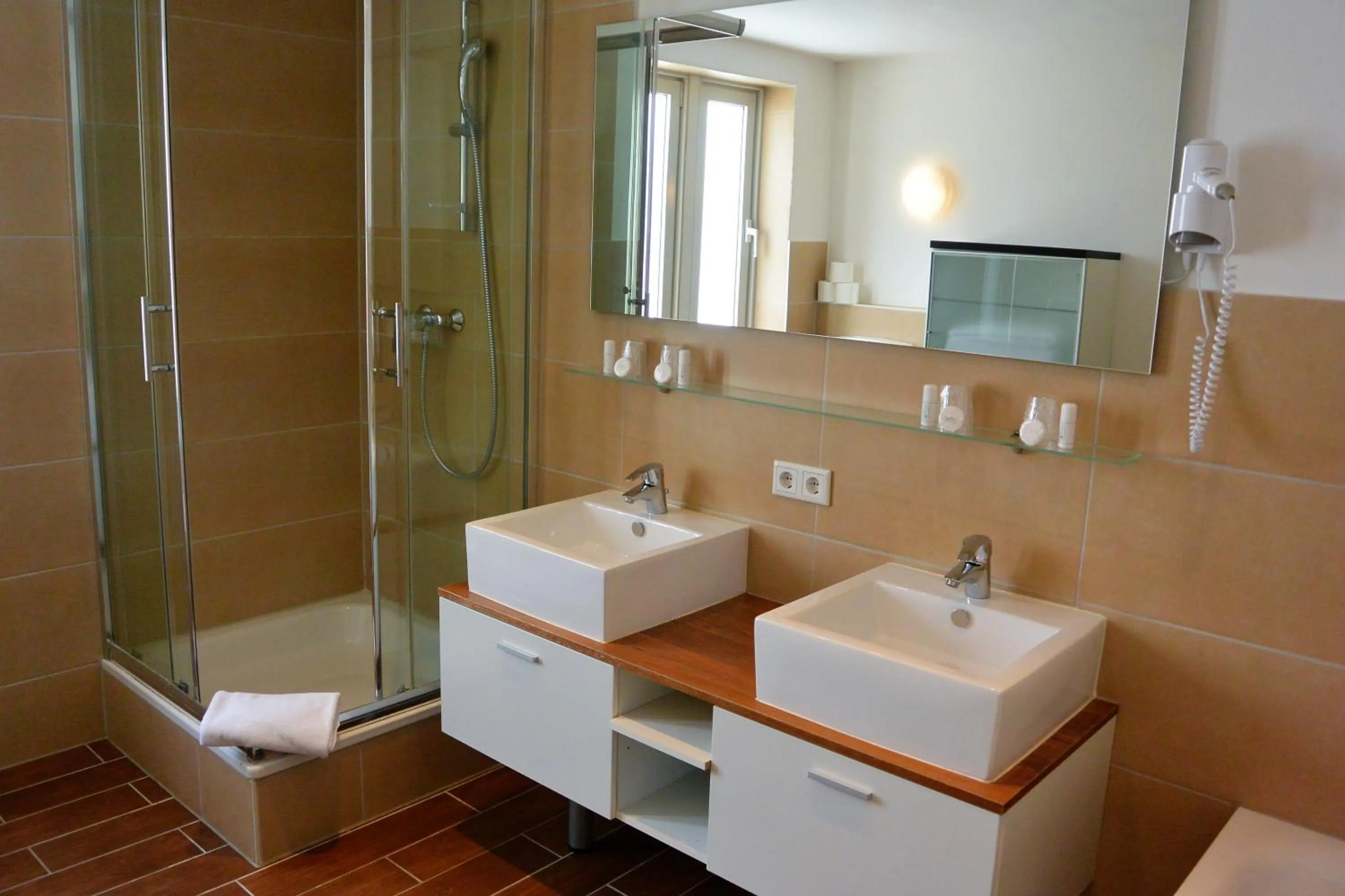 Bathroom in Hotel Schlee