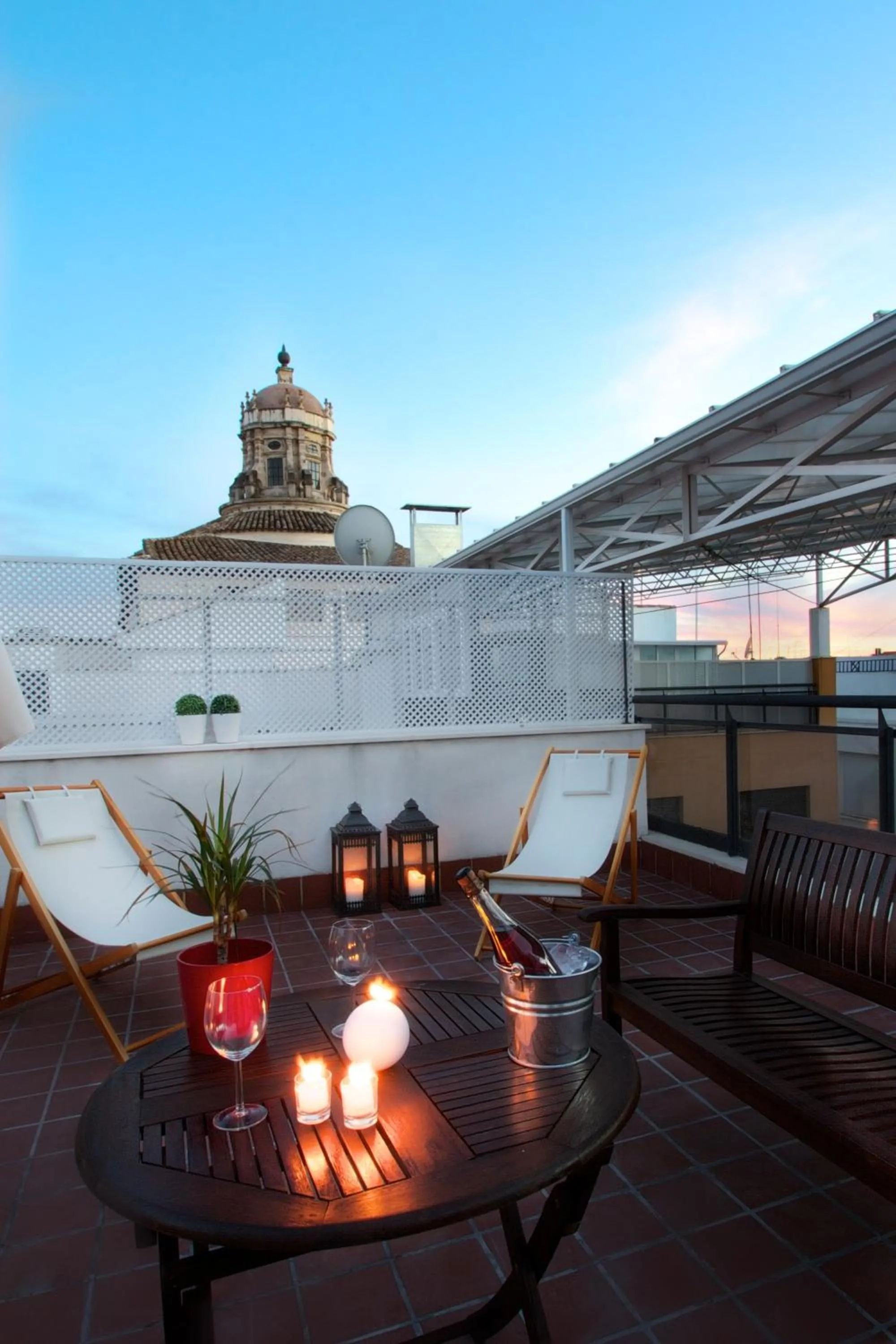Balcony/Terrace in Apartamentos Turísticos Duque de Hornachuelos