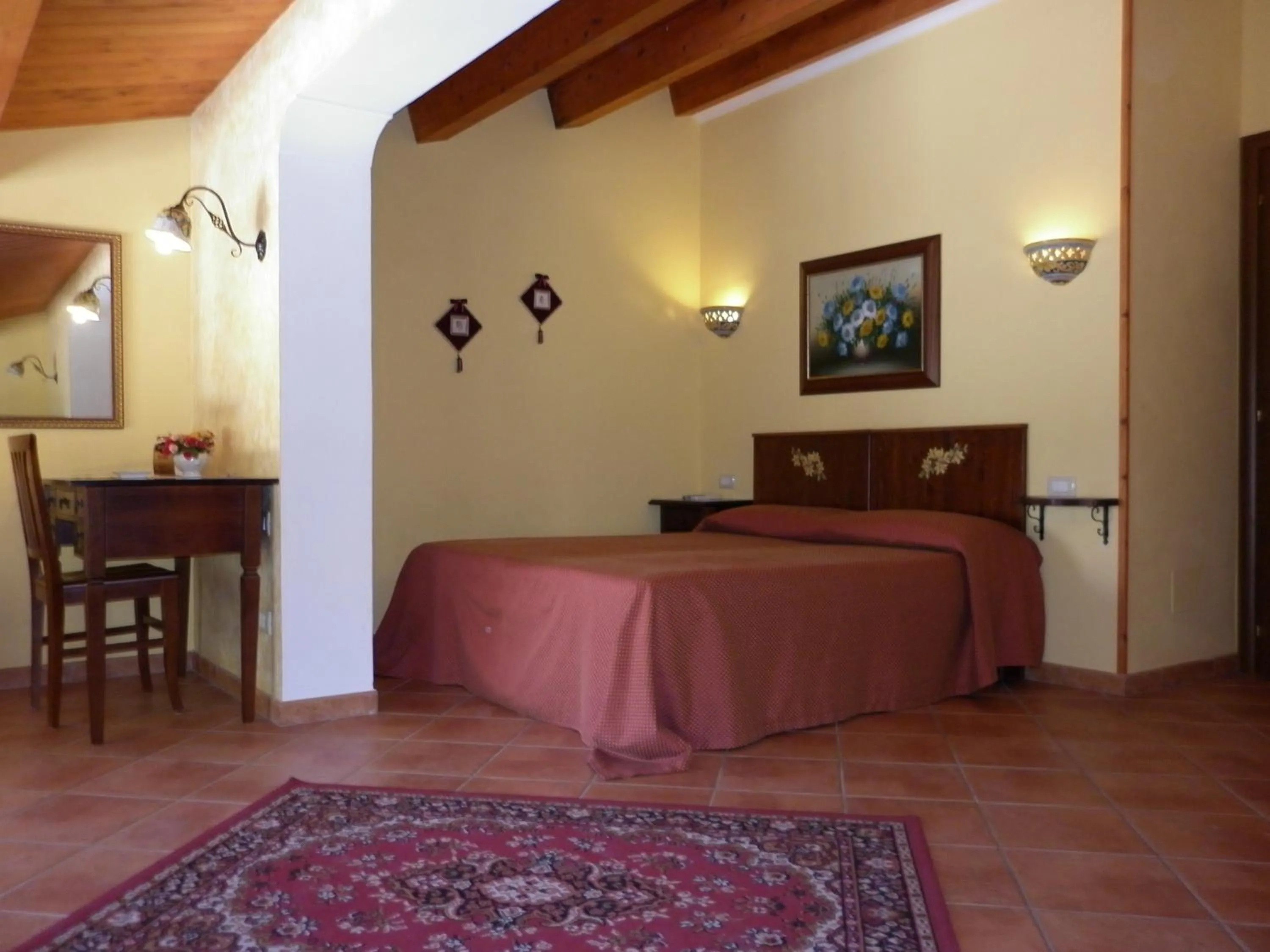 Photo of the whole room in B&B Triskèles