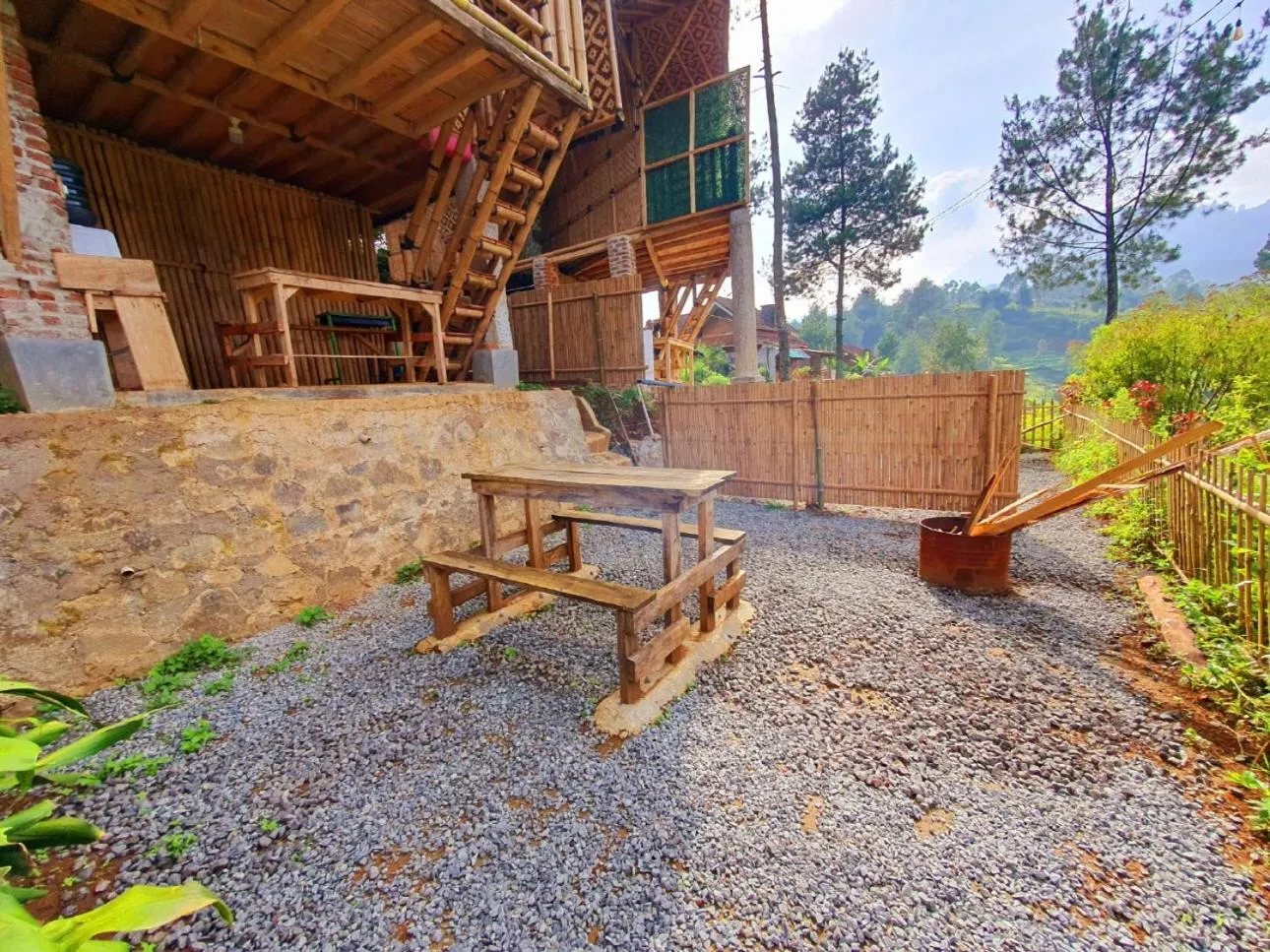 Balcony/Terrace in Ciwidey Jungle Camp & Villa