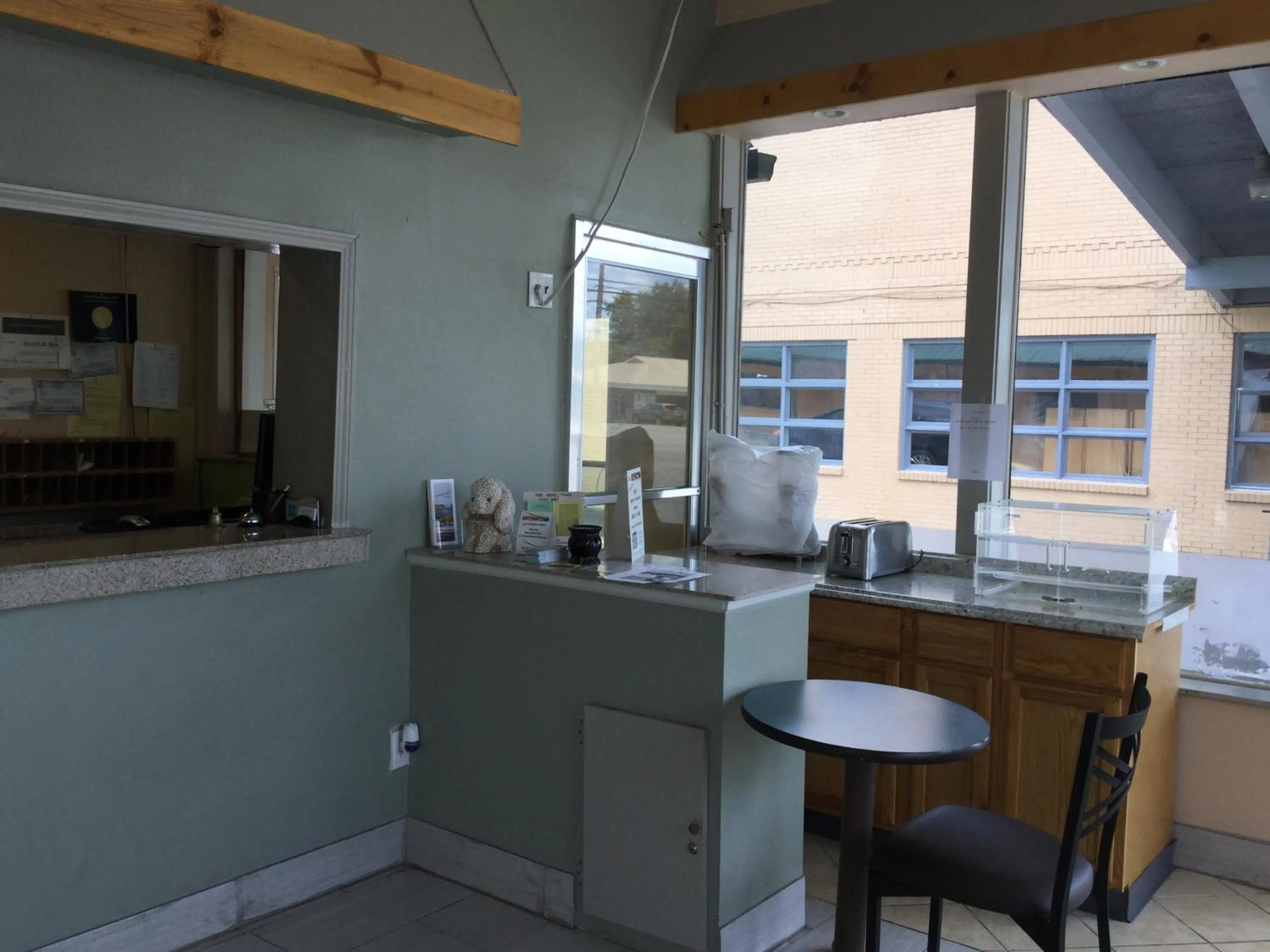 Breakfast in Scottish Inns McMinnville