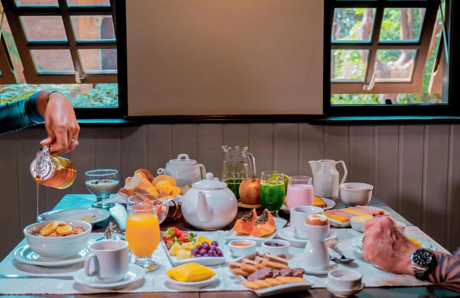 Food and drinks in Pousada O Cantinho da Raposa