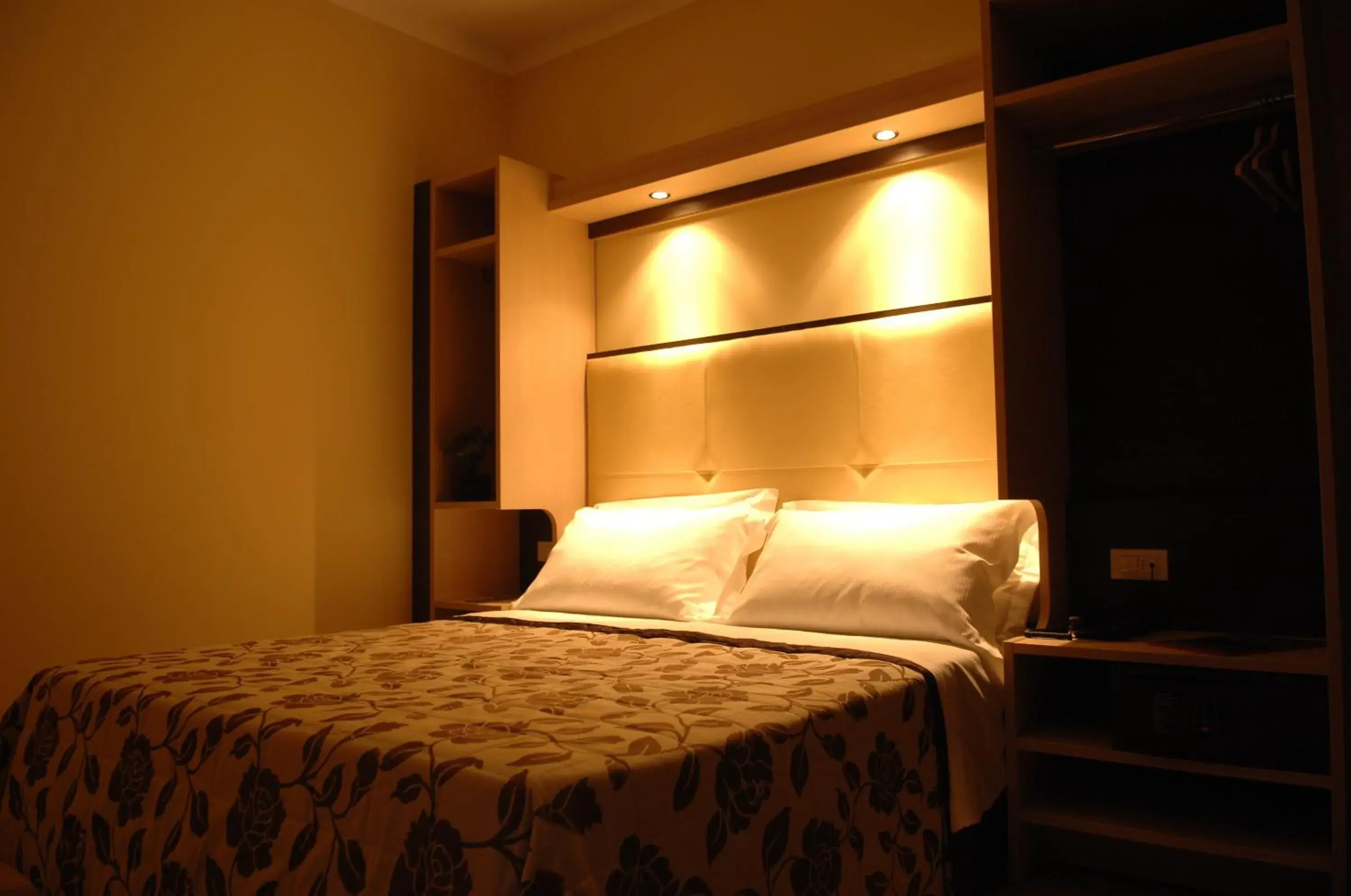 Double Room in Hotel Alverì Double Room in Hotel Alverì