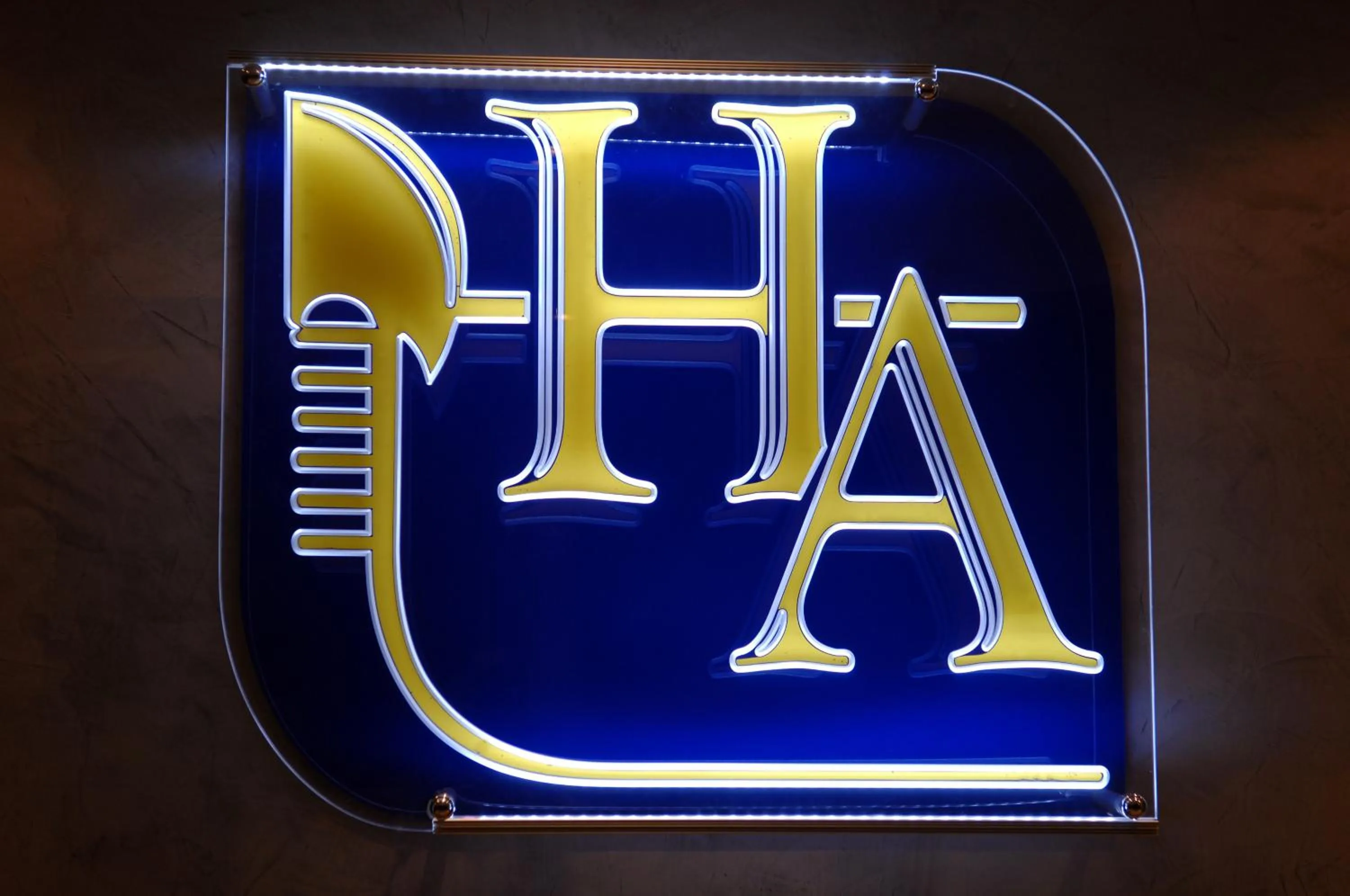 Logo/Certificate/Sign in Hotel Alverì