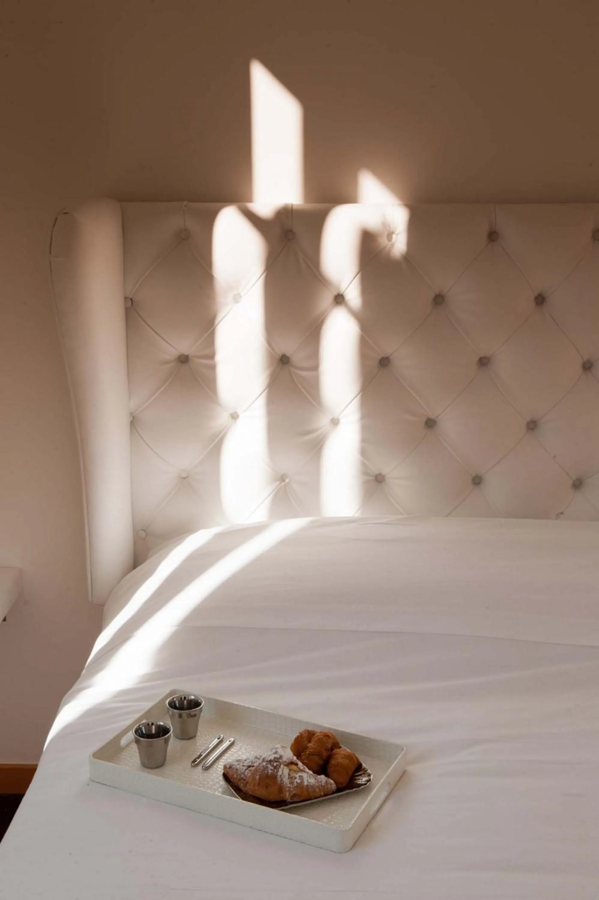 Decorative detail, Bed in Imperia Suite