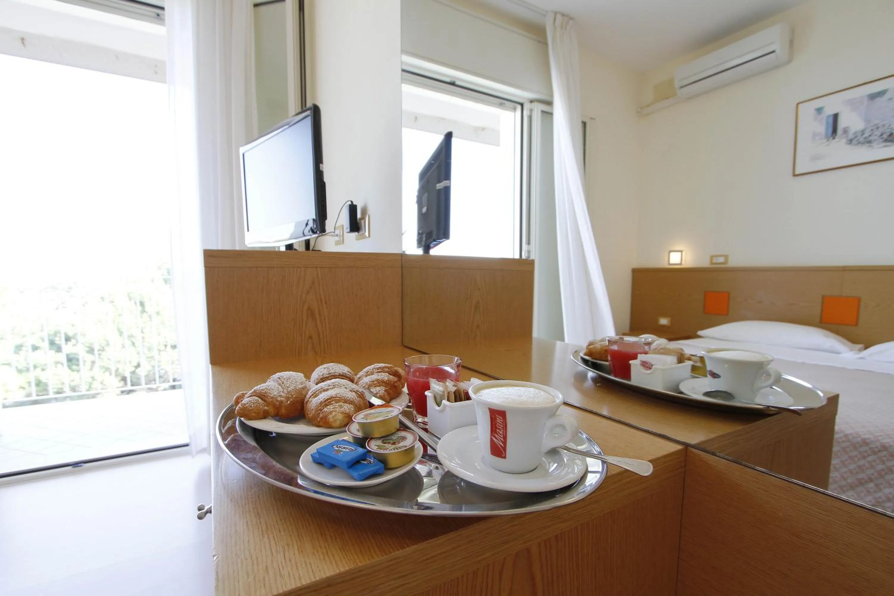 Decorative detail in Hotel Ridolfi