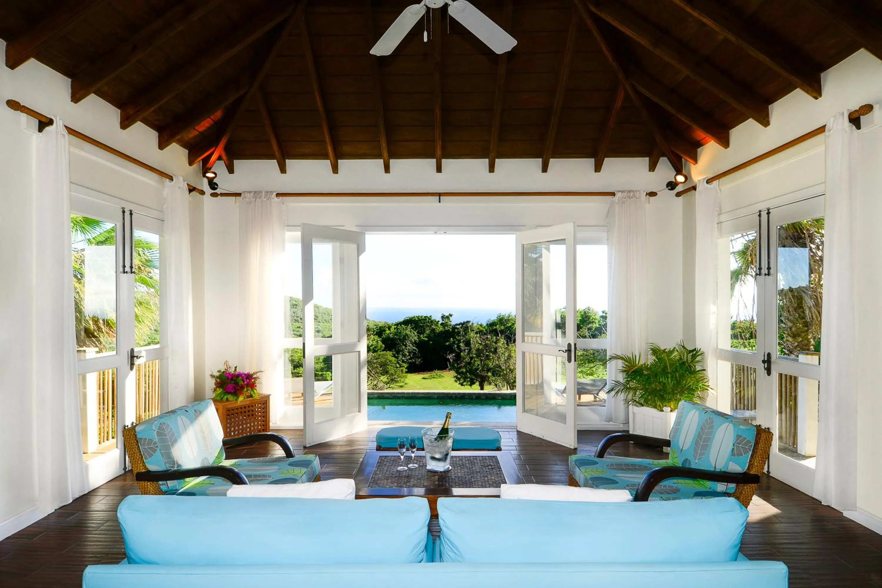 Living room in Montpelier Nevis