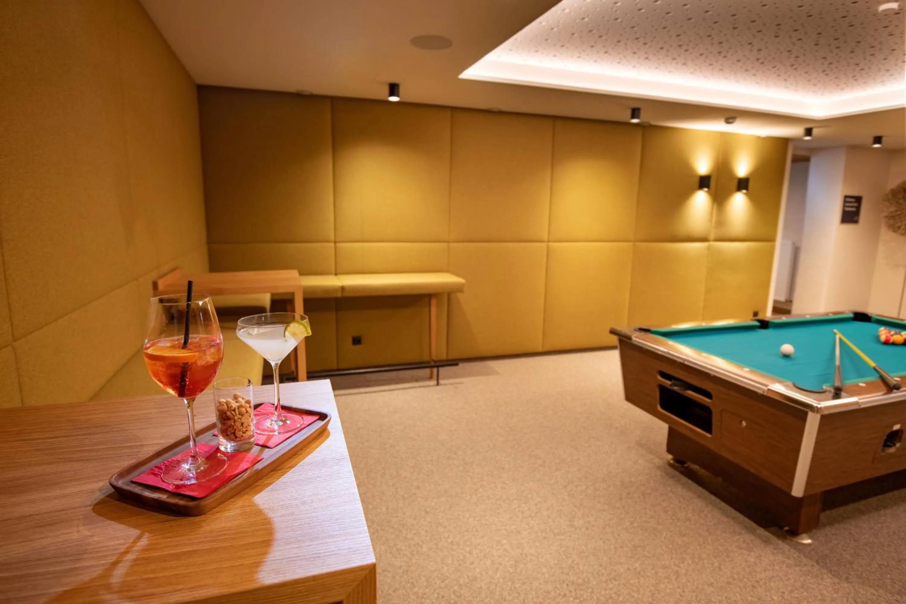 Communal lounge/ TV room in Hotel Haflingerhof