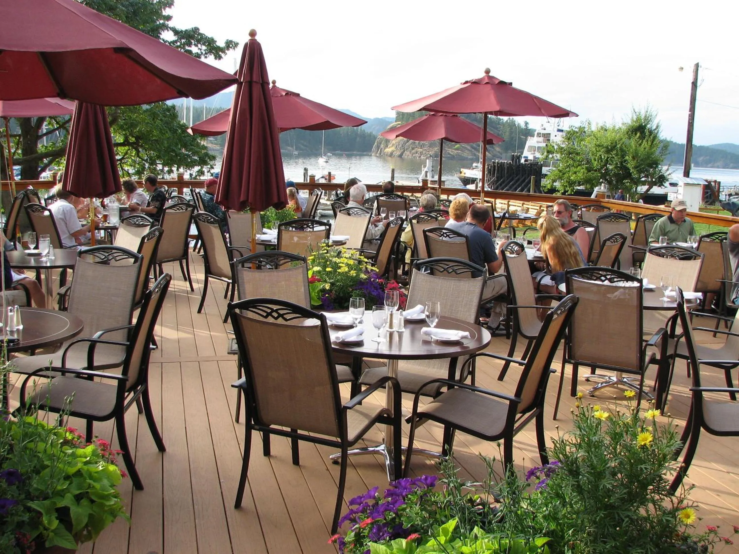 Property building in Heriot Bay Inn