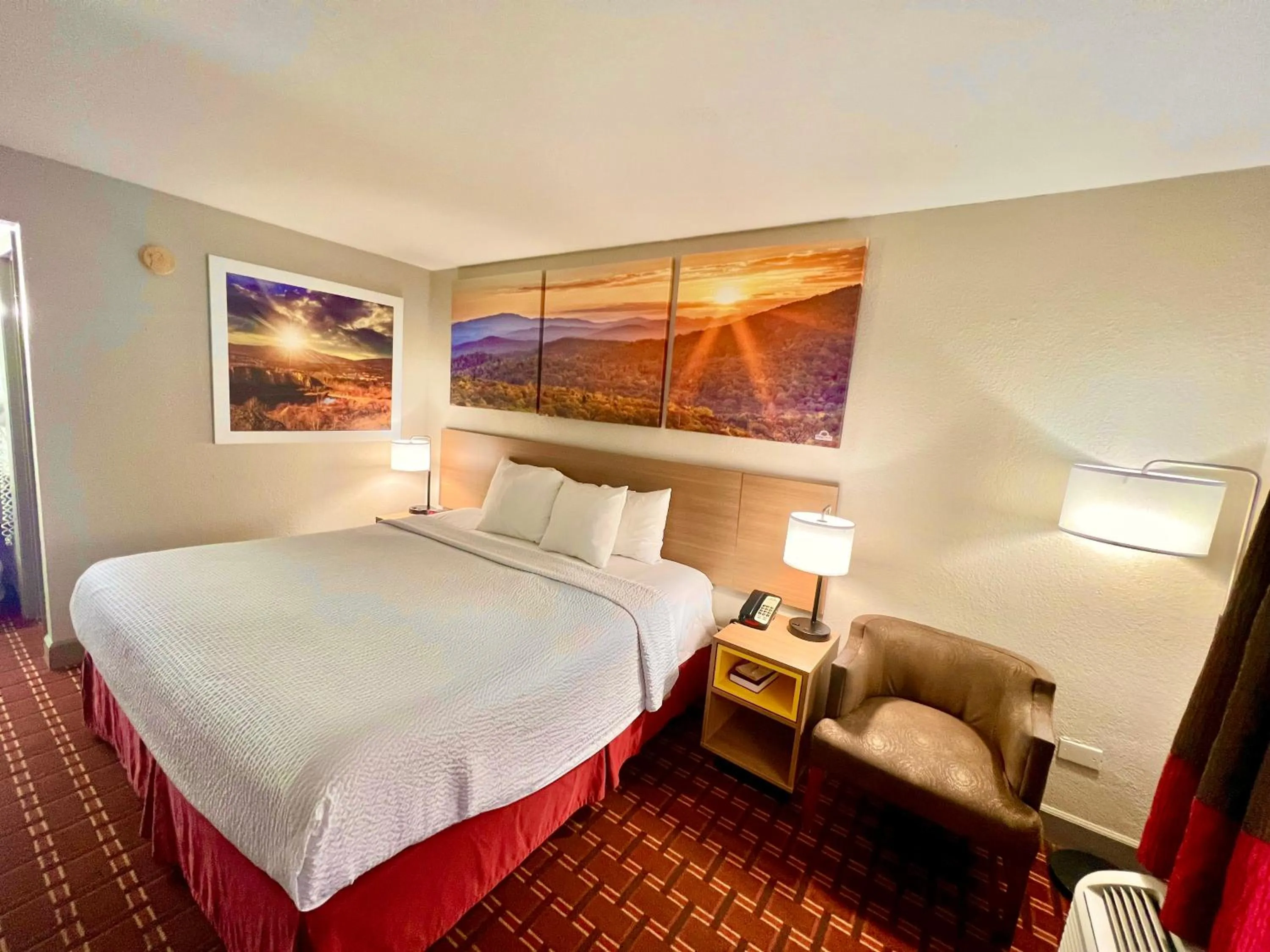 Bed in Days Inn by Wyndham Athens