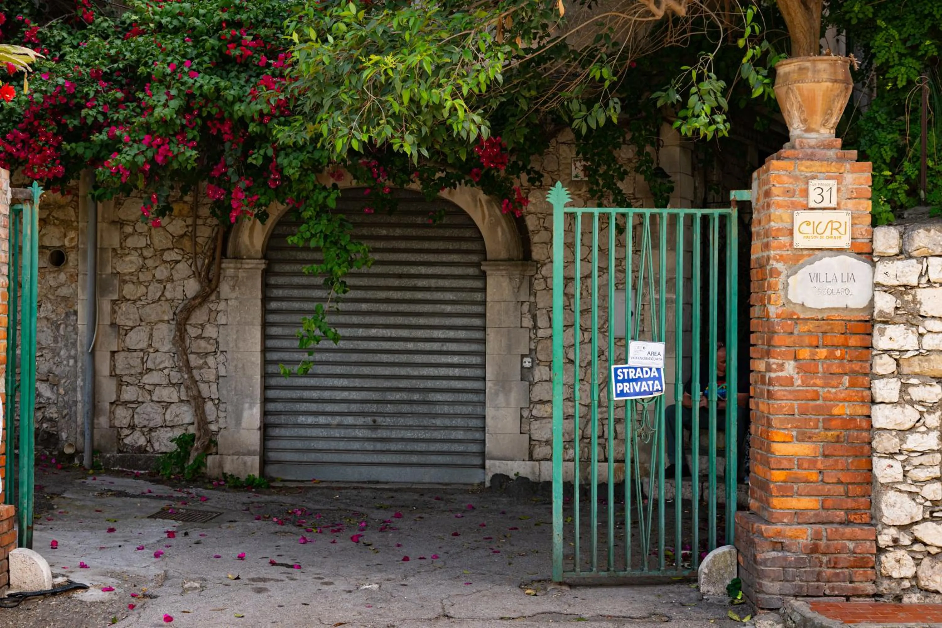 Property building in CiuriTaormina Maison de Charme
