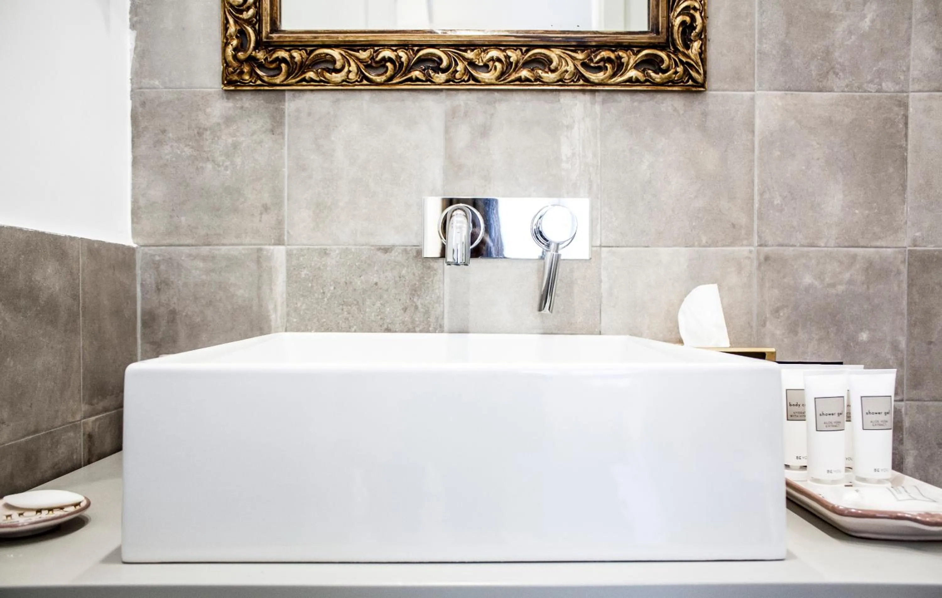 Bathroom in CiuriTaormina Maison de Charme