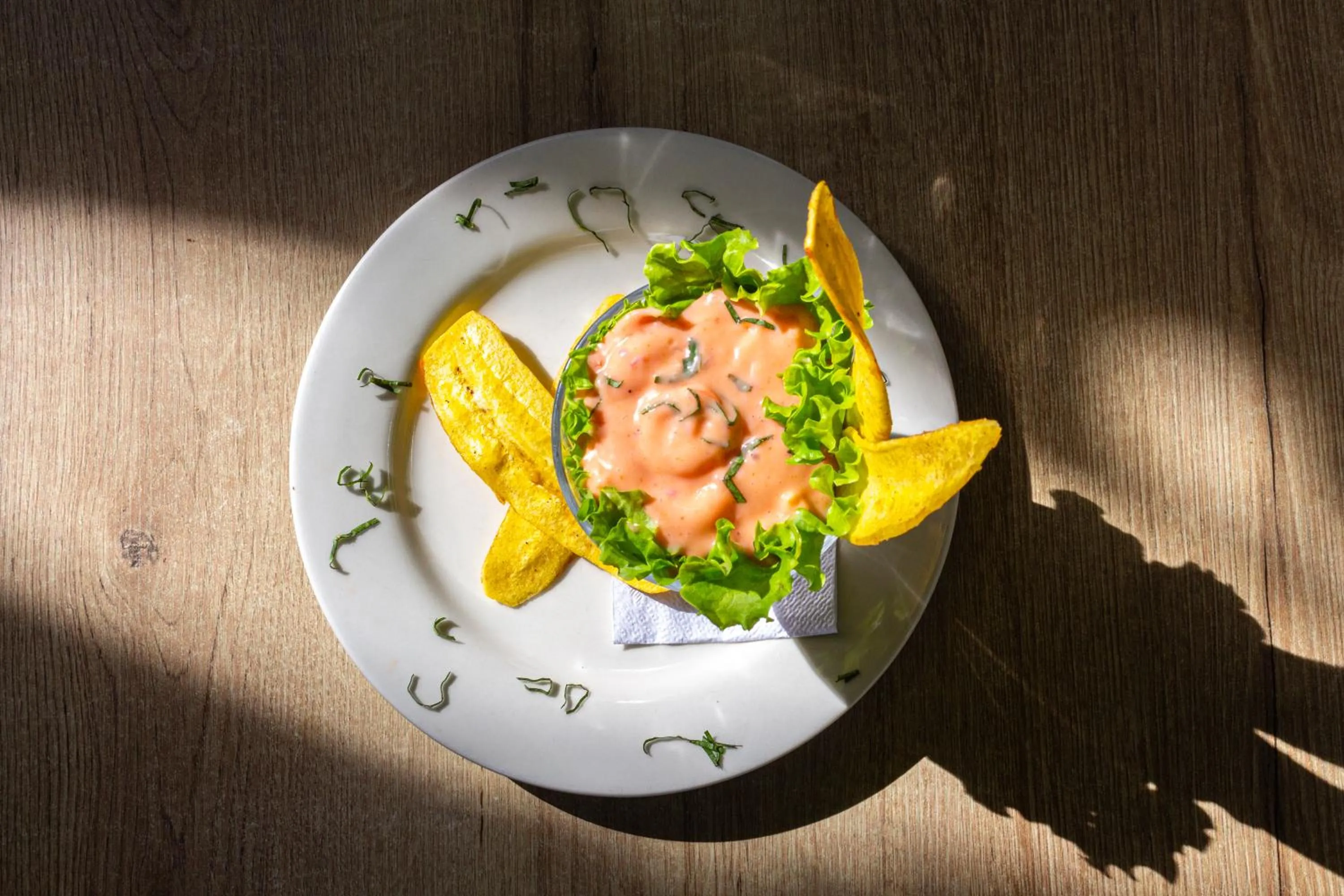 Restaurant/places to eat in Hotel Los Veleros Santa Marta