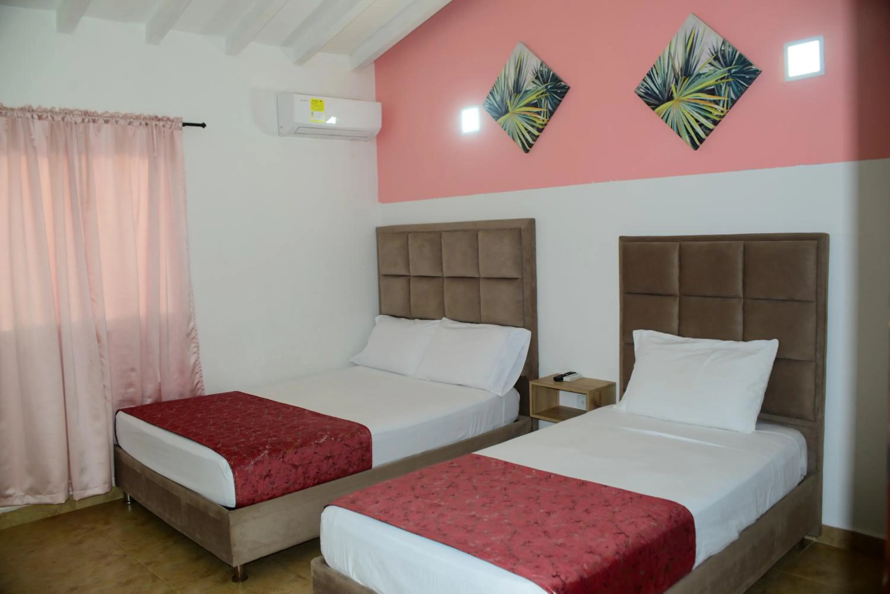 Bed in Hotel Los Veleros Santa Marta