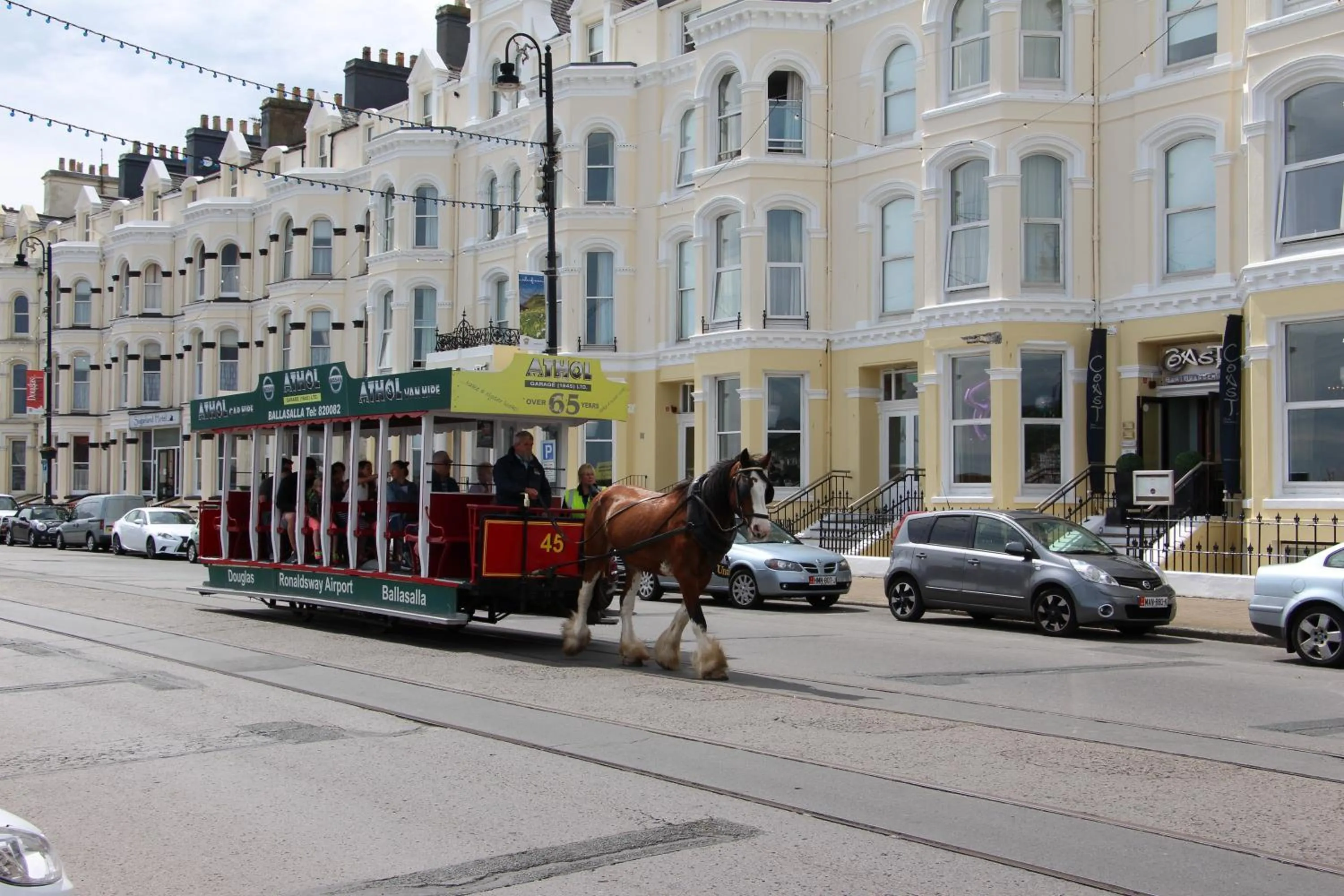 Neighbourhood in The Town House