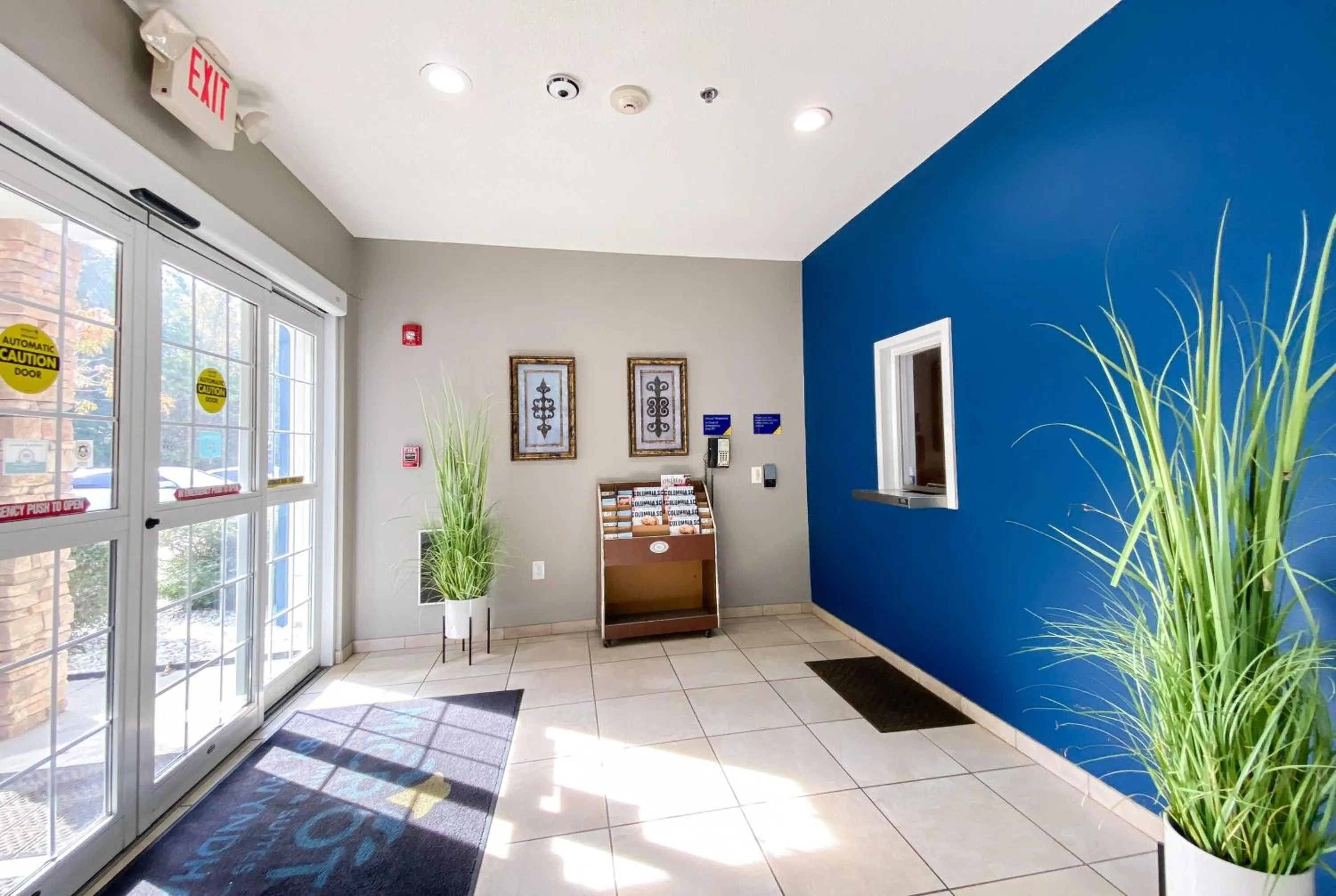 Lobby or reception in Microtel Inn & Suites by Wyndham Columbia