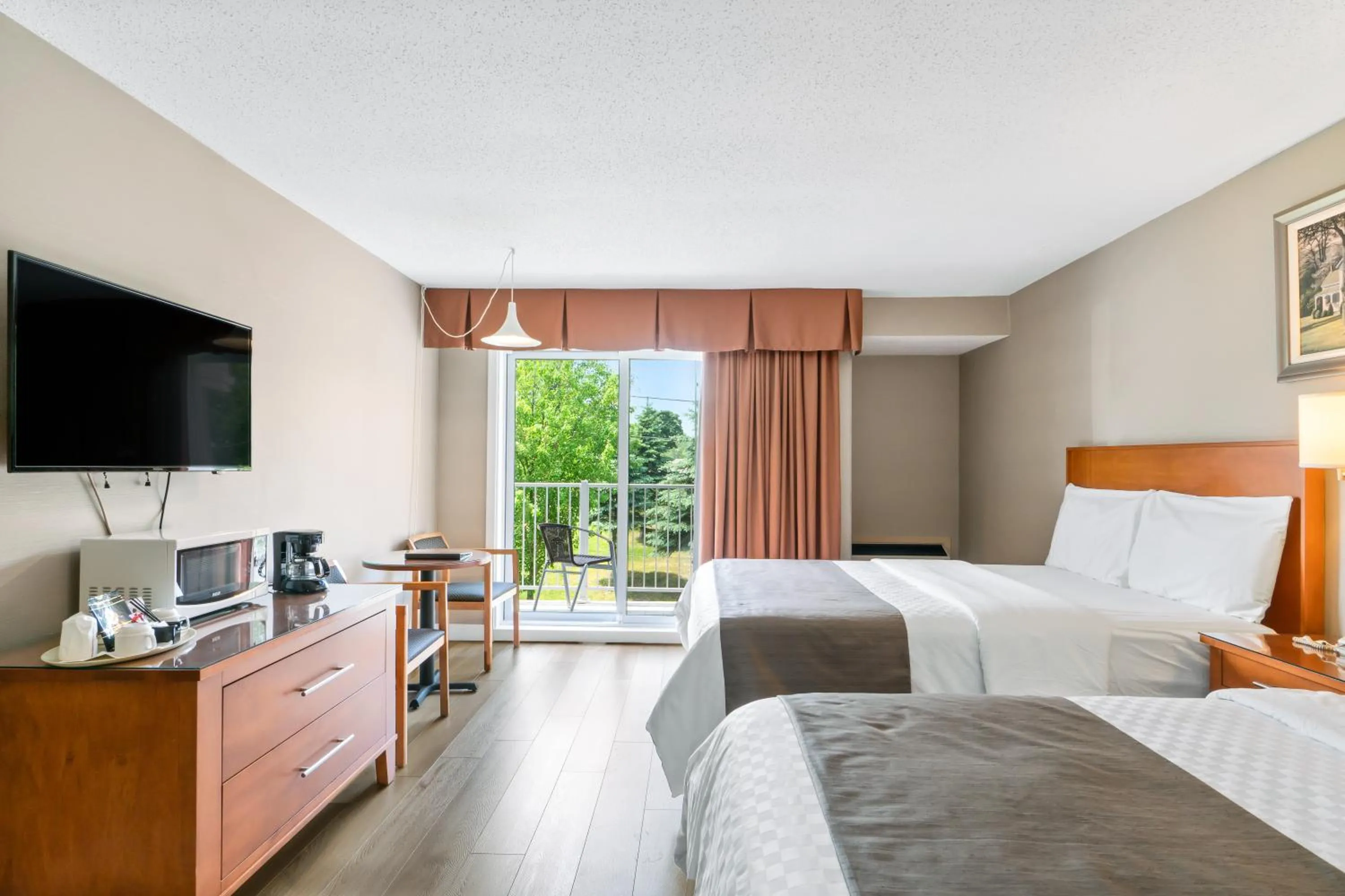 Bed in Hotel Bromont