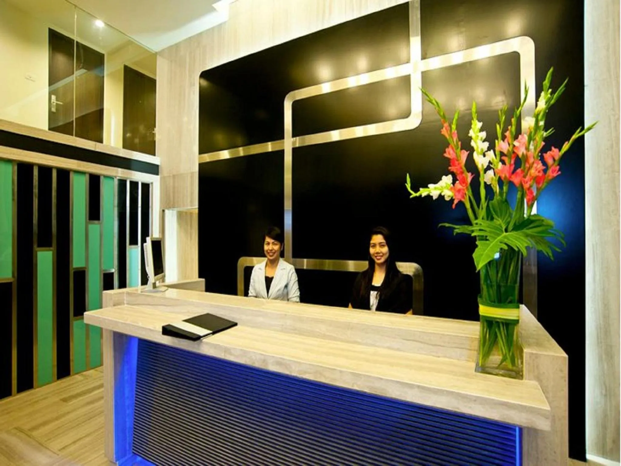 Lobby or reception in FX Hotel Metrolink Makkasan