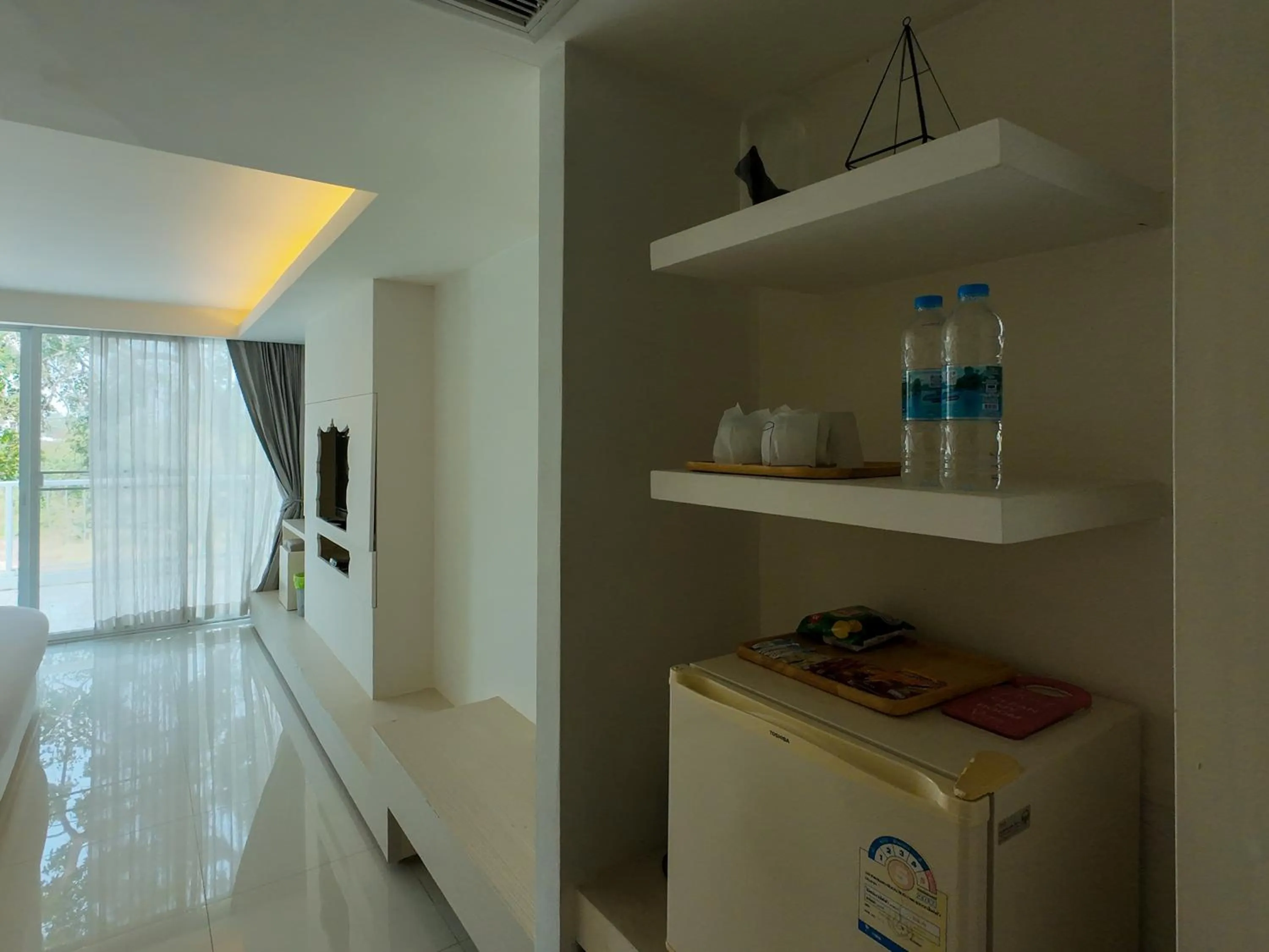 Kitchen or kitchenette in Verano Beach Villa