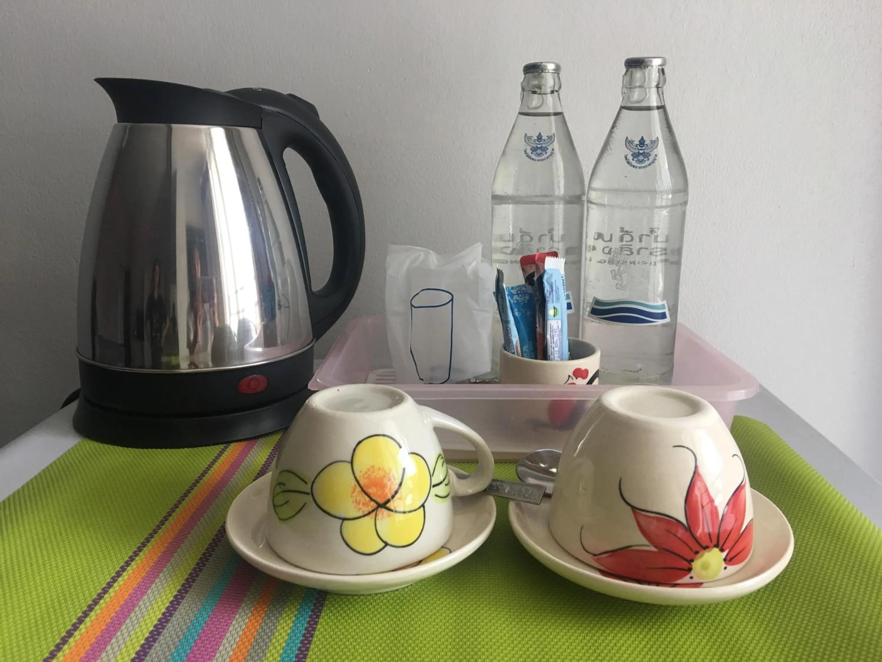 Coffee/tea facilities in Kaewchantra Mansion