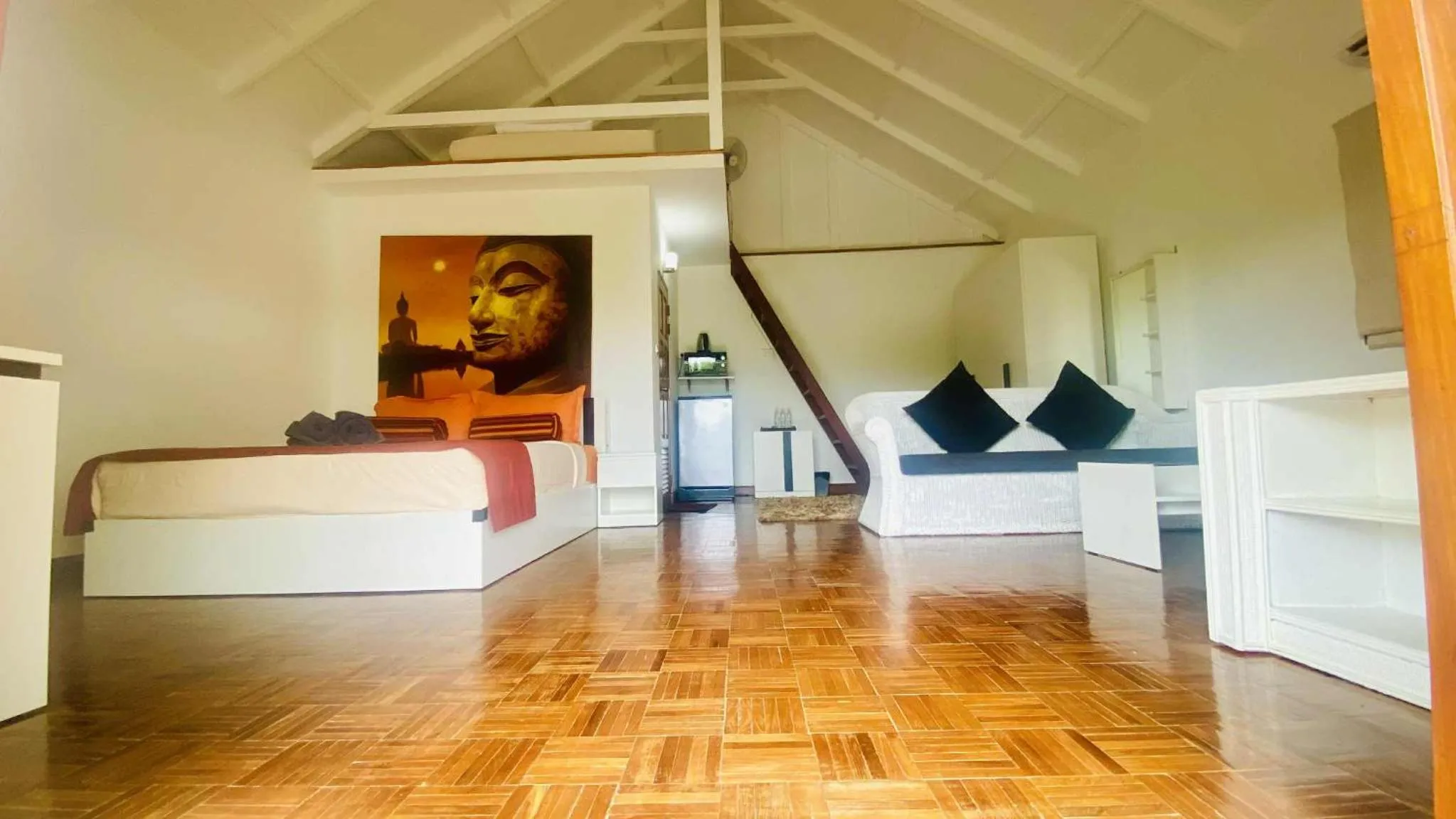 Living room, Bed in Danieli Resort