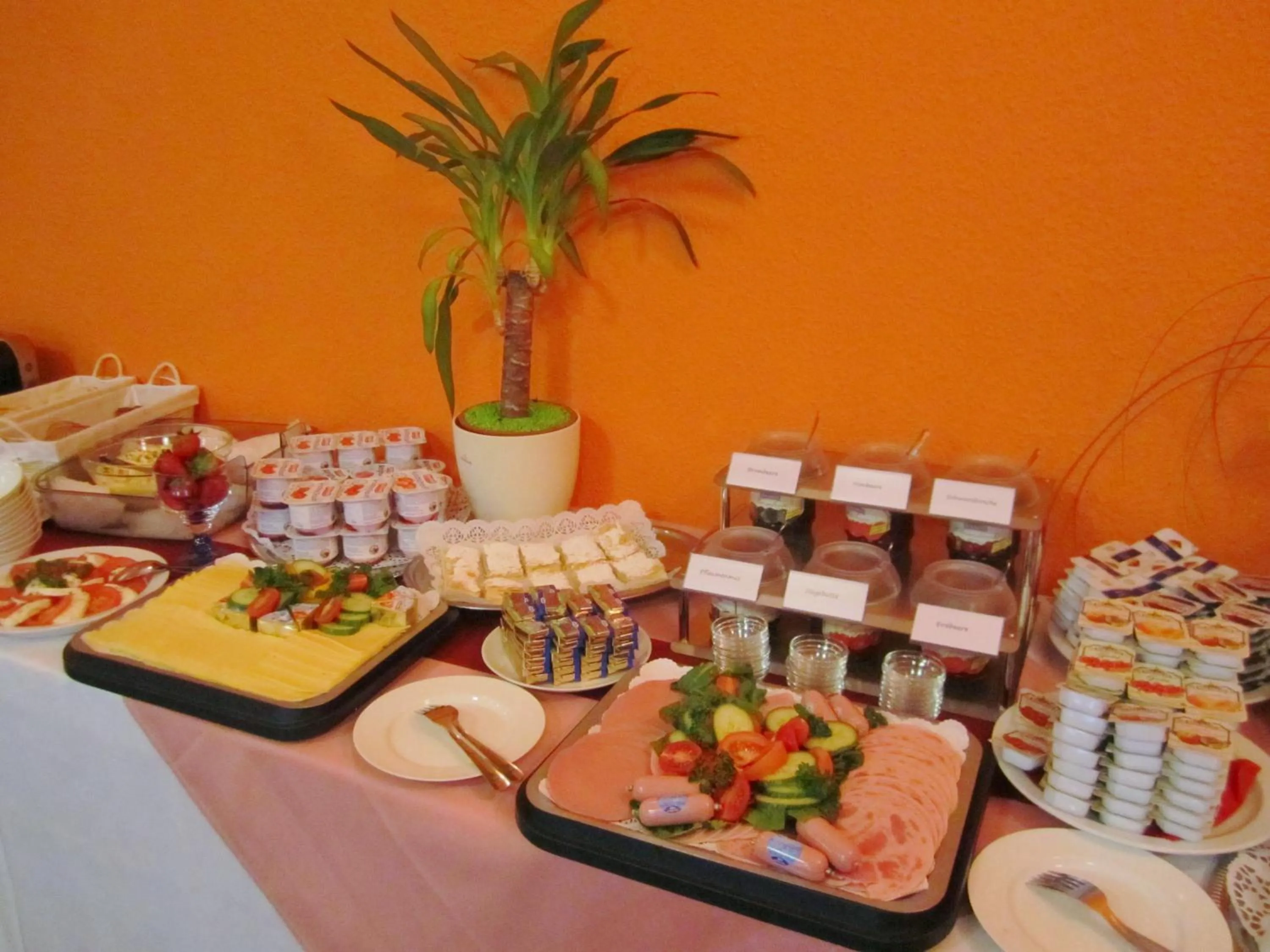 Food and drinks in Ilmenauer Hof