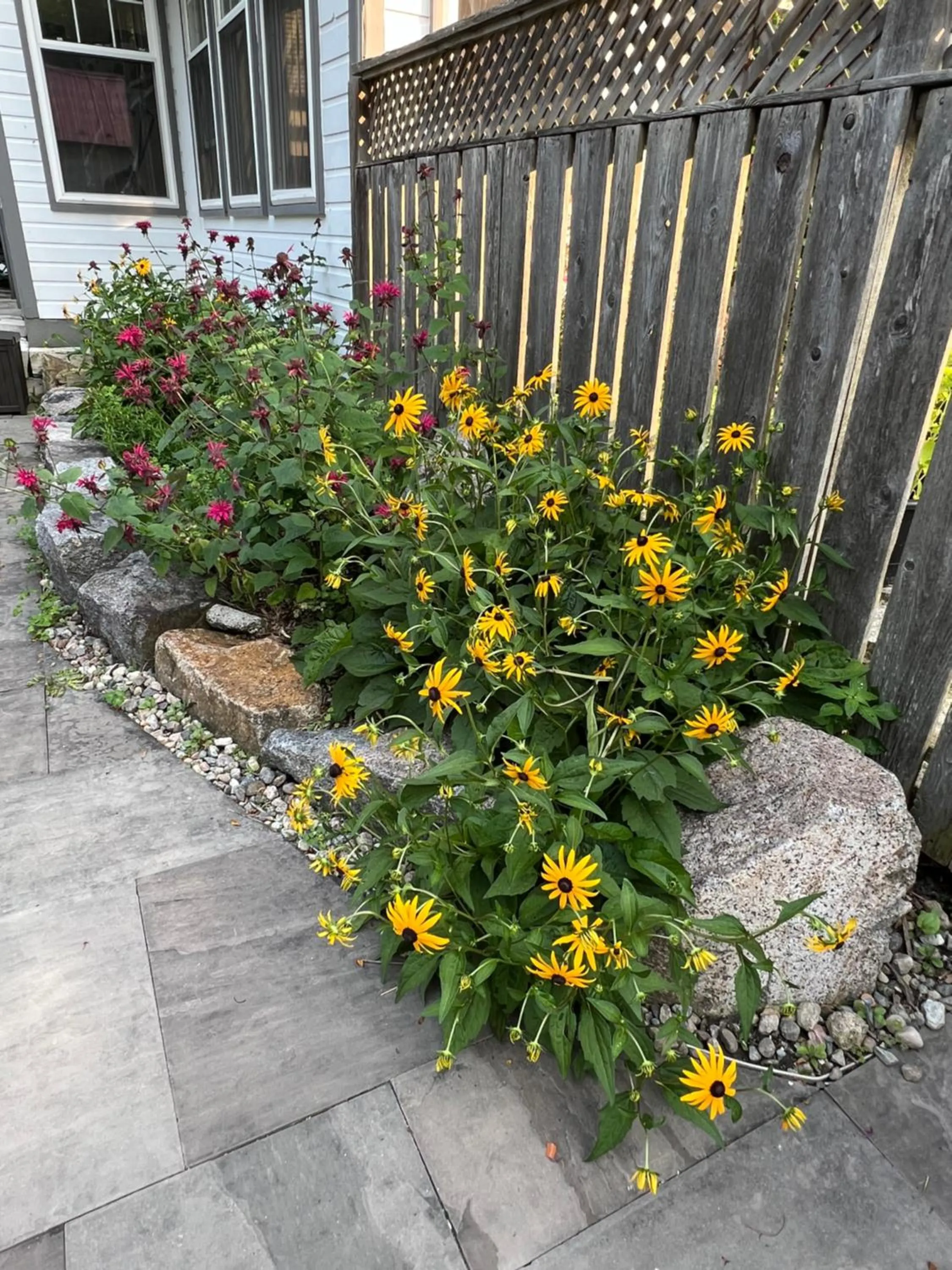 Les Trois Erables Boutique Inn